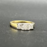 18ct yellow gold diamond ring