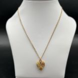 9ct yellow gold pendant and chain