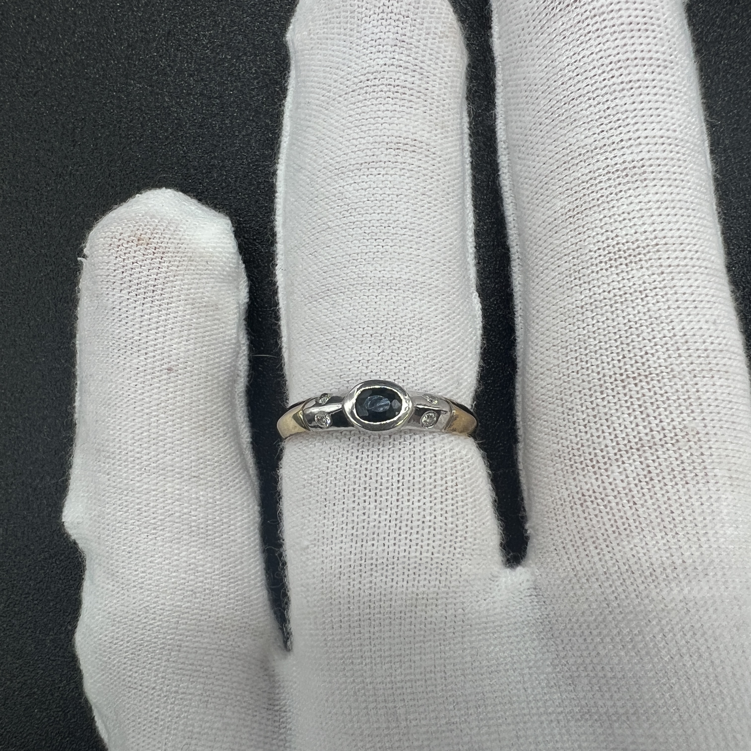A 14ct yellow gold sapphire + diamond set dress ring - Image 4 of 4