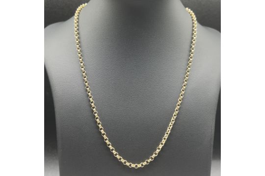 A 9ct yellow gold Figaro chain - Image 1 of 4