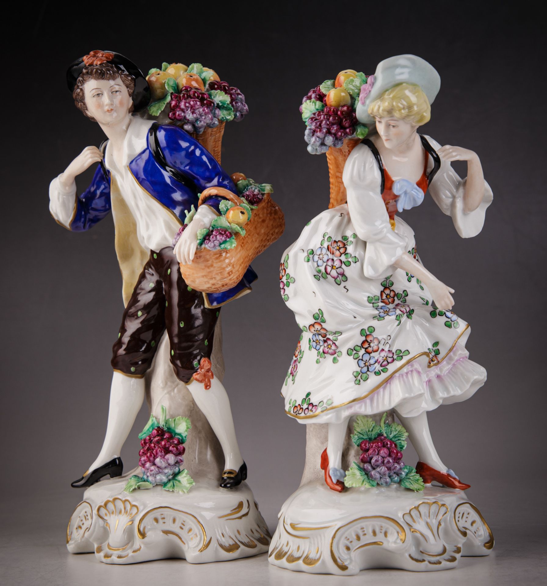 Sitzendorfer Porzellanmanufaktur, Figurenpaar - Bild 4 aus 5