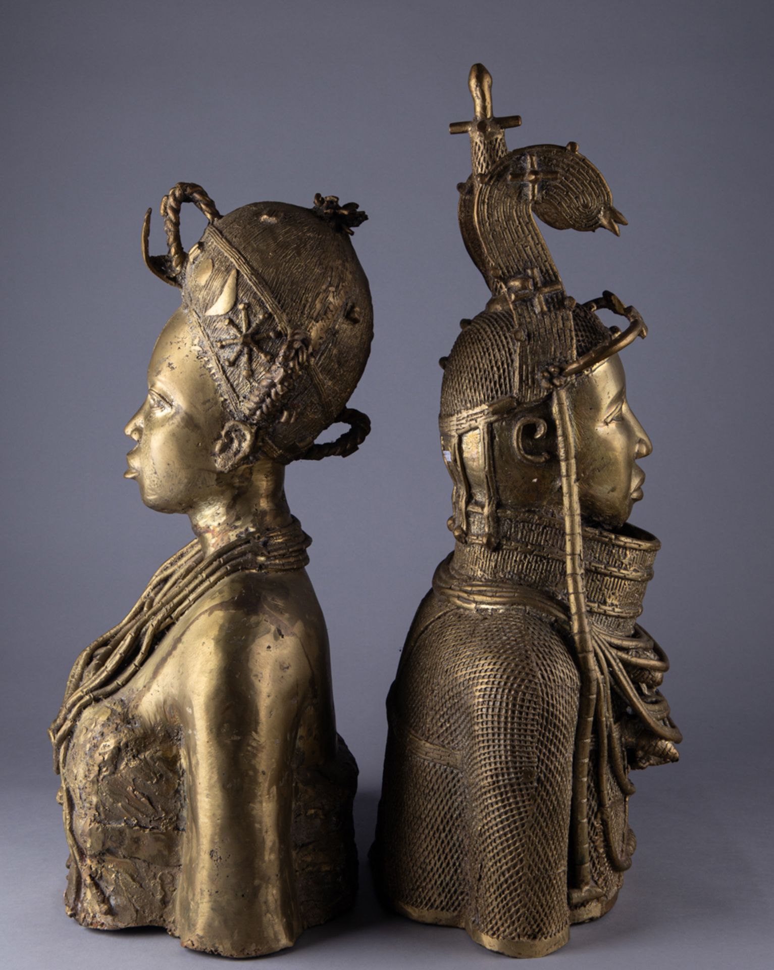 Königspaar, Edo, Benin, Nigeria 20. Jh. - Bild 4 aus 12