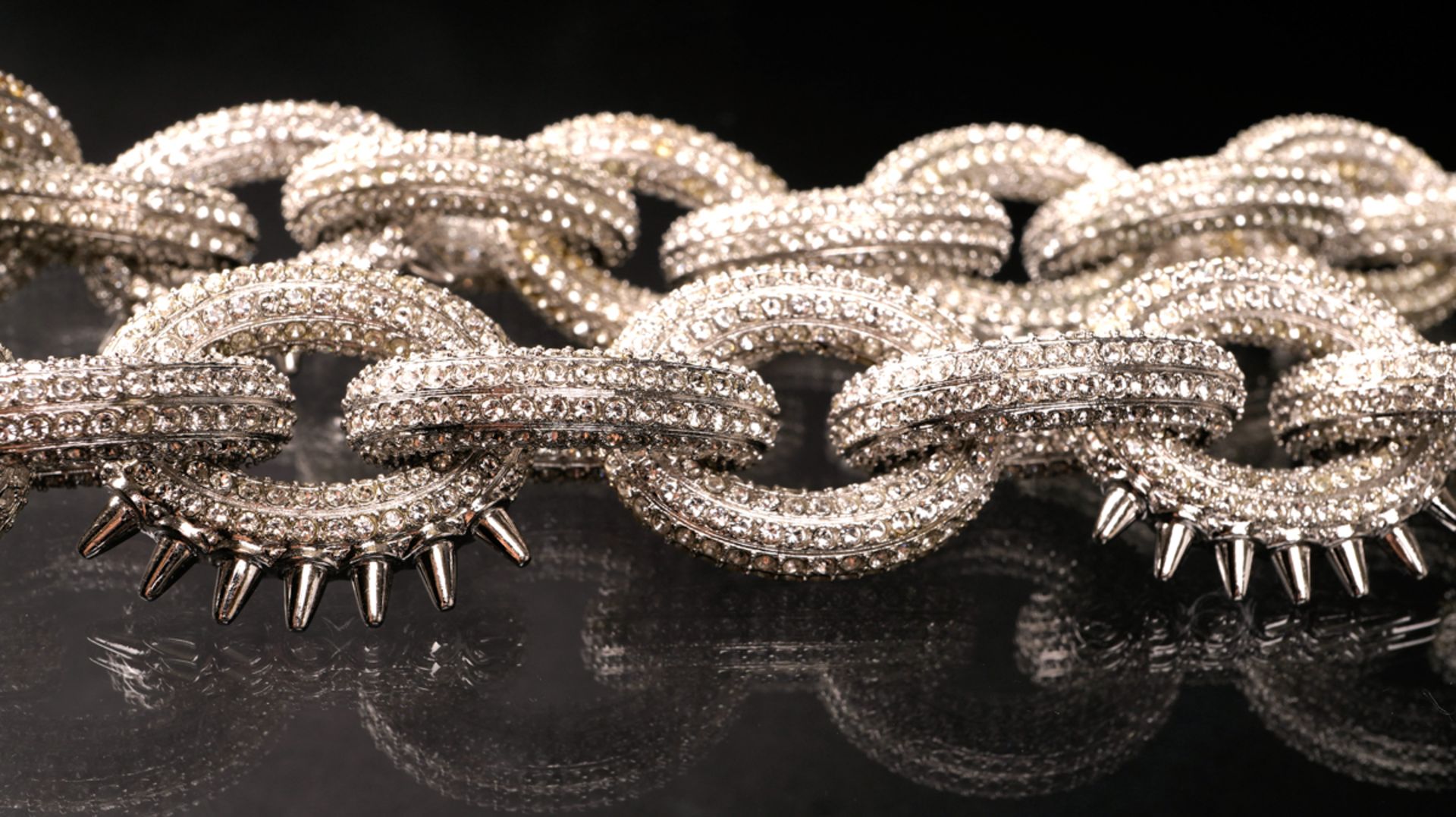Große Halskette im Stile Swarovkis, Edelstahl - Image 5 of 8