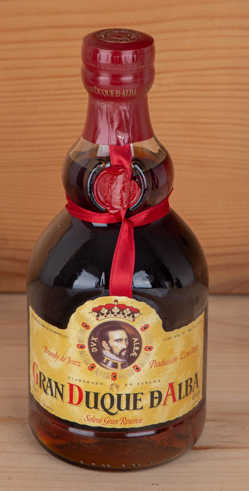 1 Flasche spanischer Spitzenbrandy Gran Duque DALBA, 40 % Vol.