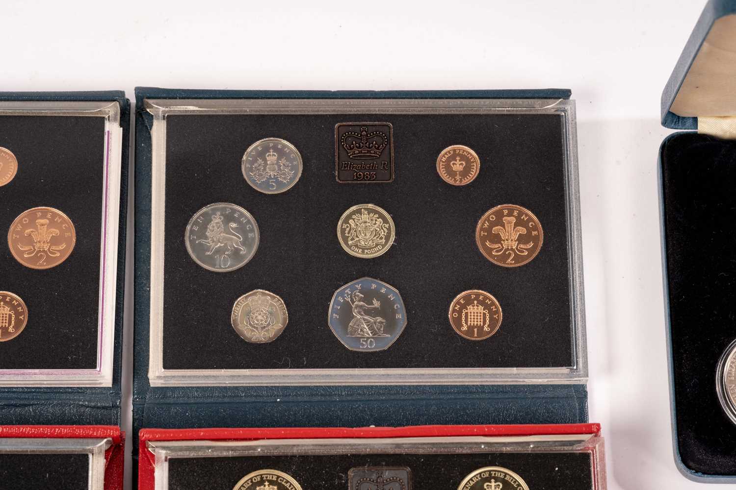 A collection of silver proof and other coins, comprising The Coinage of Great Britain 1970 - 1989 ( - Image 16 of 33