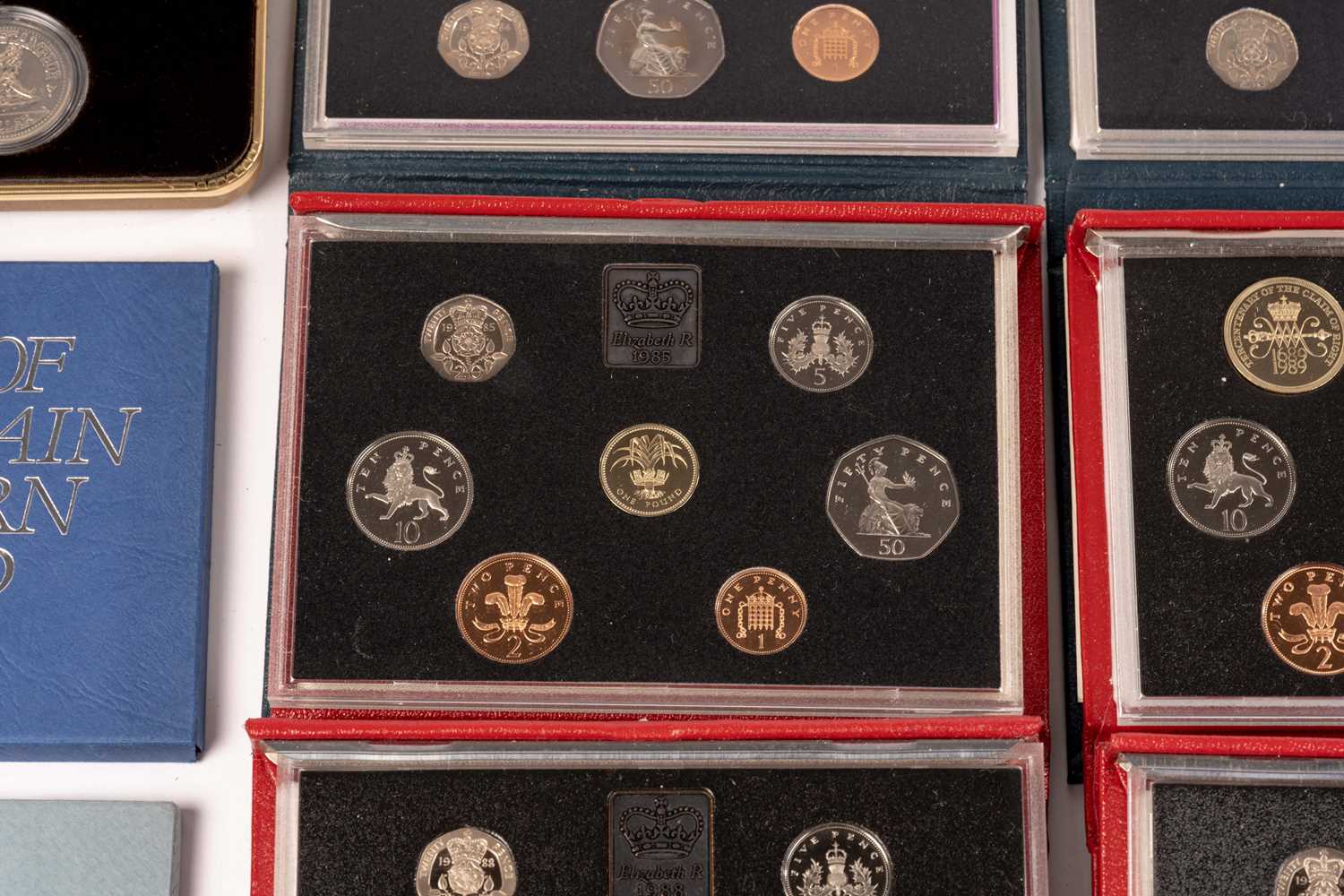 A collection of silver proof and other coins, comprising The Coinage of Great Britain 1970 - 1989 ( - Image 6 of 33