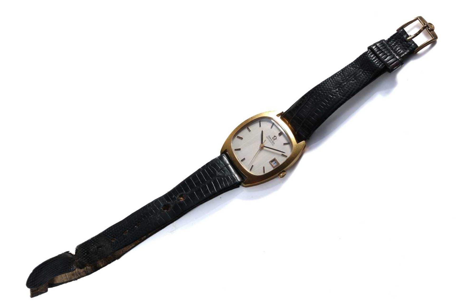 An Omega automatic watch, featuring a Swiss made automatic movent in a gilt case measuring 32mm with - Bild 4 aus 7
