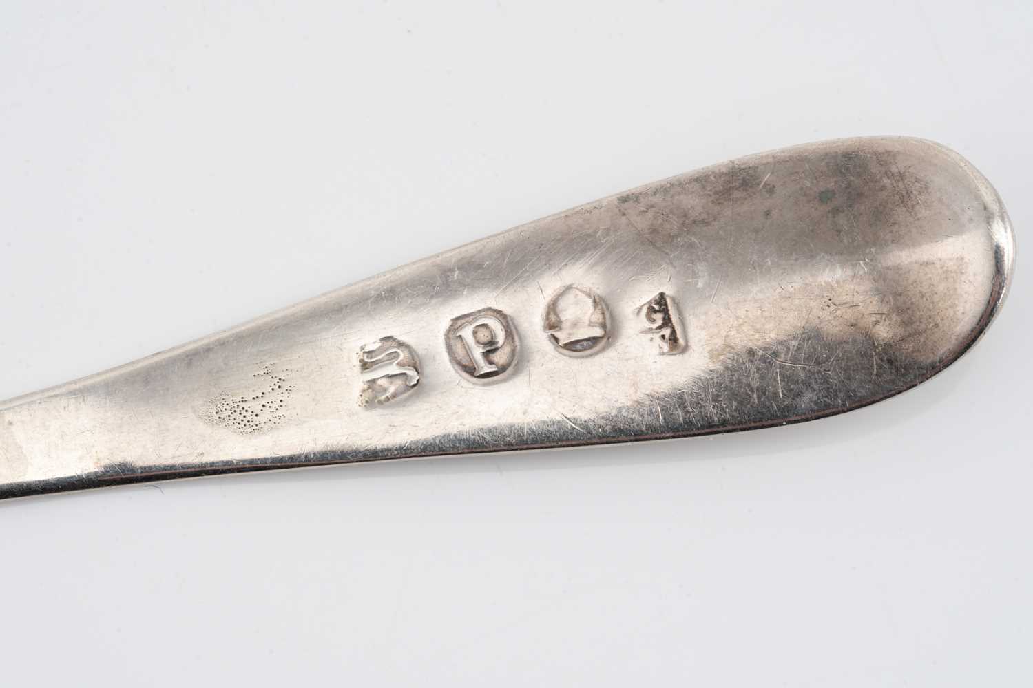 A pair of George III Exeter silver Old English berry spoons, Exeter 1811 by Joseph Hicks and other - Image 12 of 15