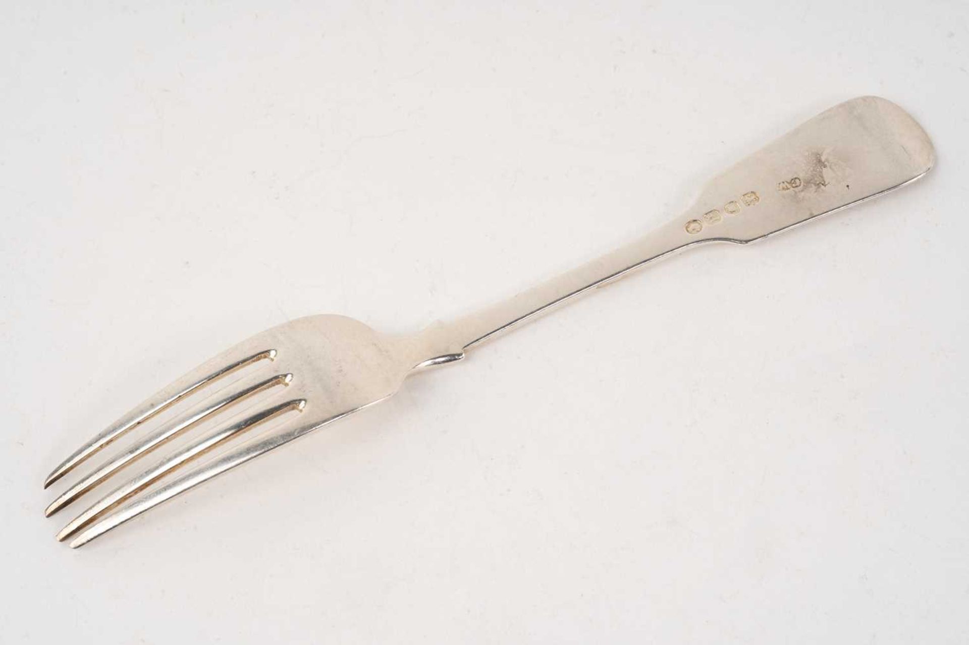 A part canteen of silver fiddle pattern flatware, some with crests engraved to terminals. Mixed - Image 3 of 13