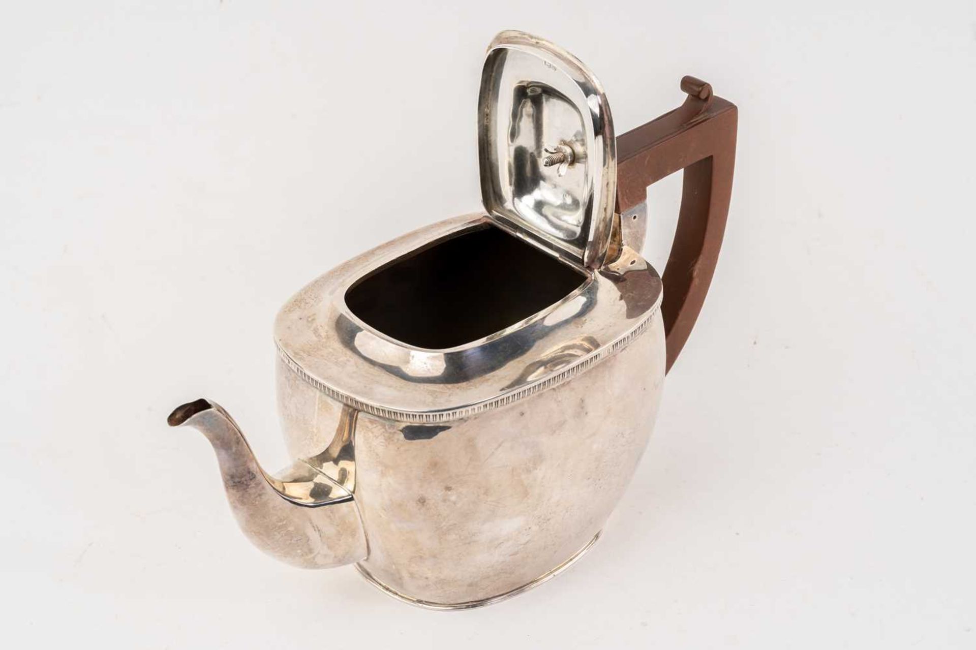 An early 20th-century three-piece silver tea set, Chester 1911 by Blackensee & Sons, comprising a - Image 3 of 10