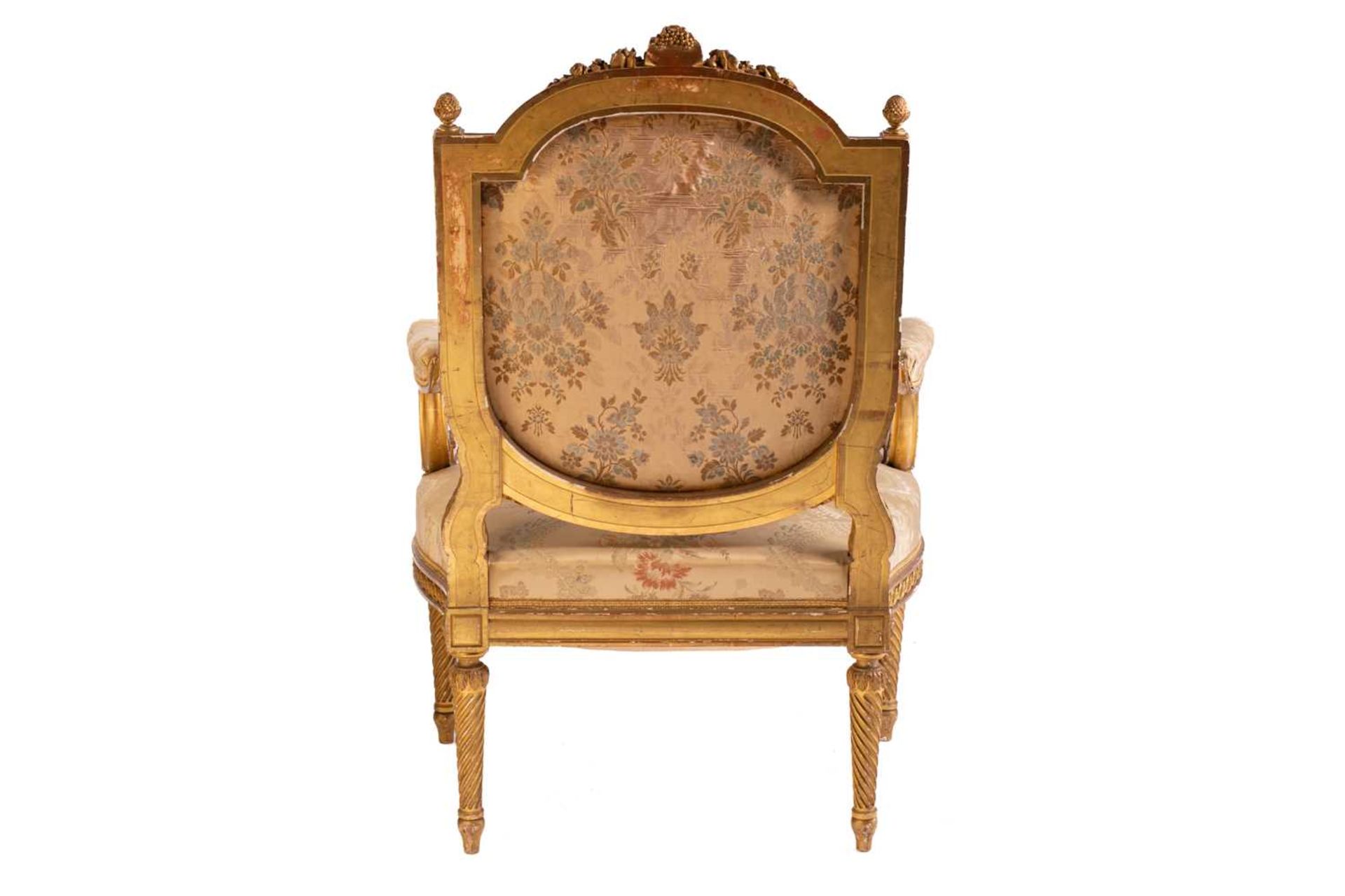 In the manner of George Jacob; a Louis XVI style finely carved wood and gilt gesso fauteuil, late - Image 6 of 35