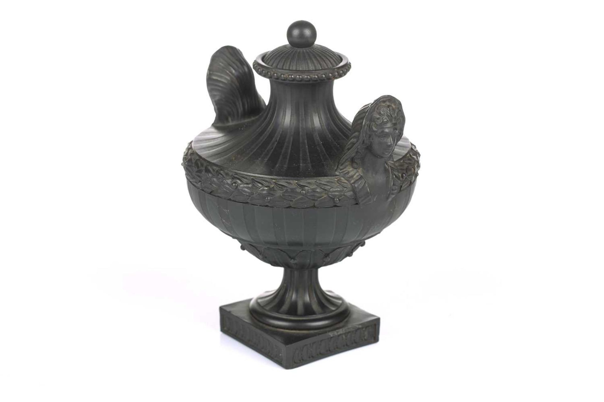 Wedgwood & Bentley, Etruria: a late 18th century black basalt urn and cover, of Classical form - Image 5 of 15