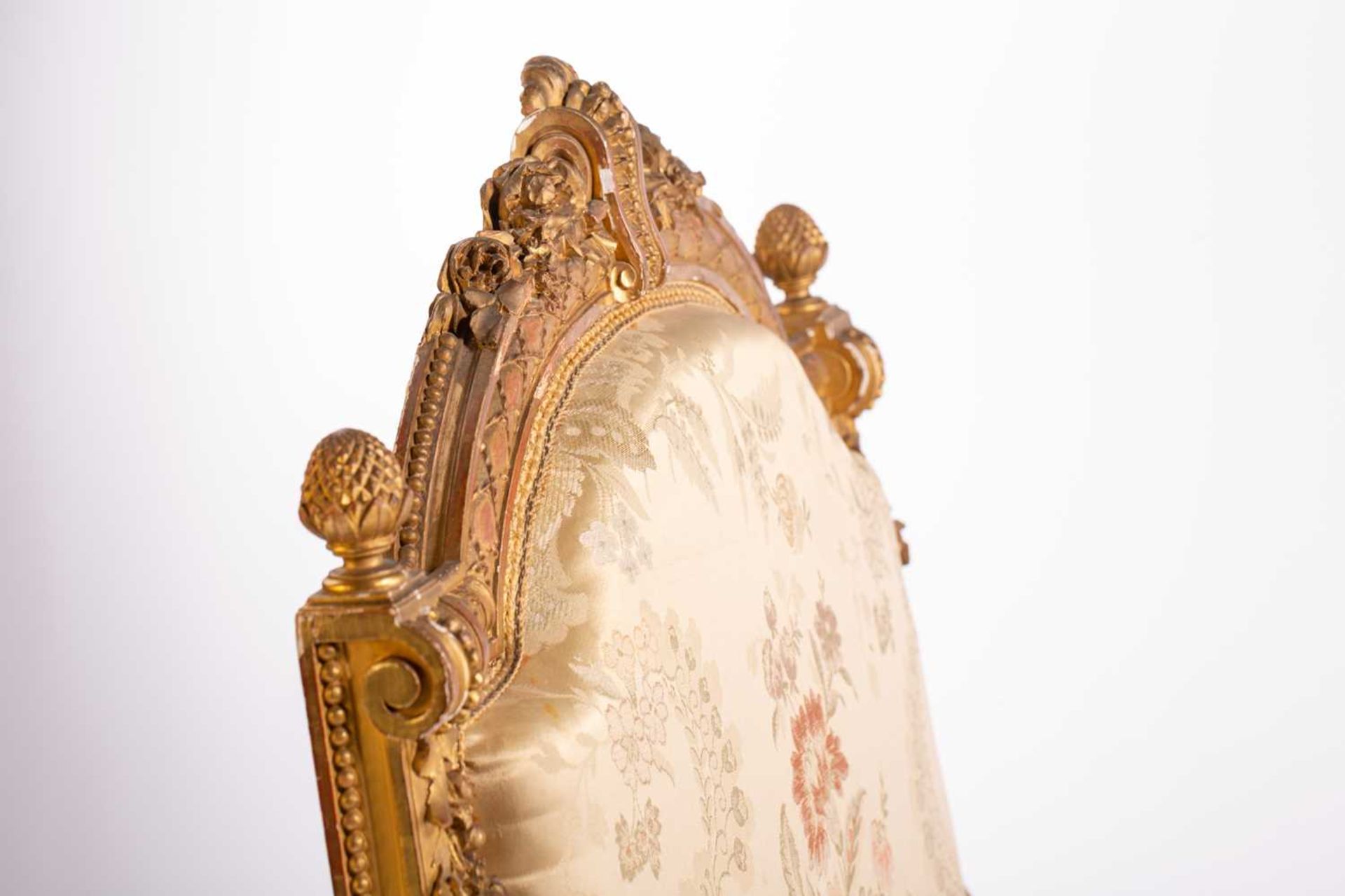 In the manner of George Jacob; a Louis XVI style finely carved wood and gilt gesso fauteuil, late - Image 14 of 35