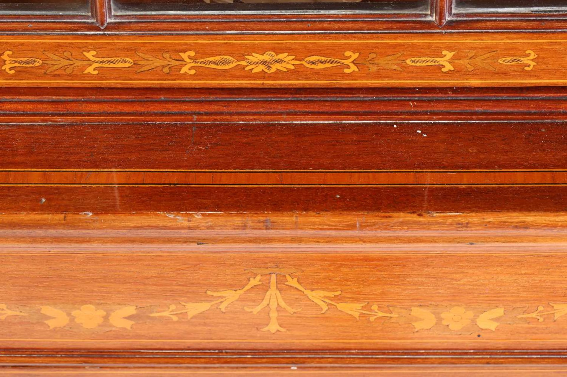 An Edwardian mahogany and Neo-Classical marquetry inlaid freestanding corner display cabinet, in the - Image 11 of 15