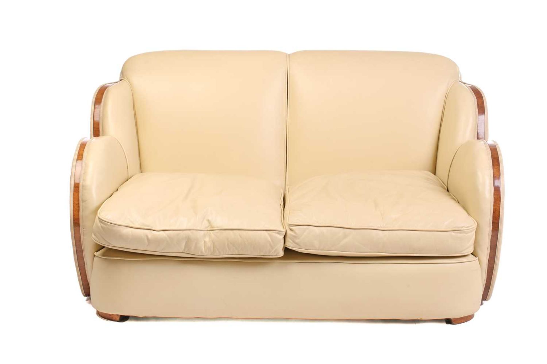 A good quality Art Deco style 'Odeonesque' design ivory hide upholstered Cloud Back three-piece - Image 2 of 16