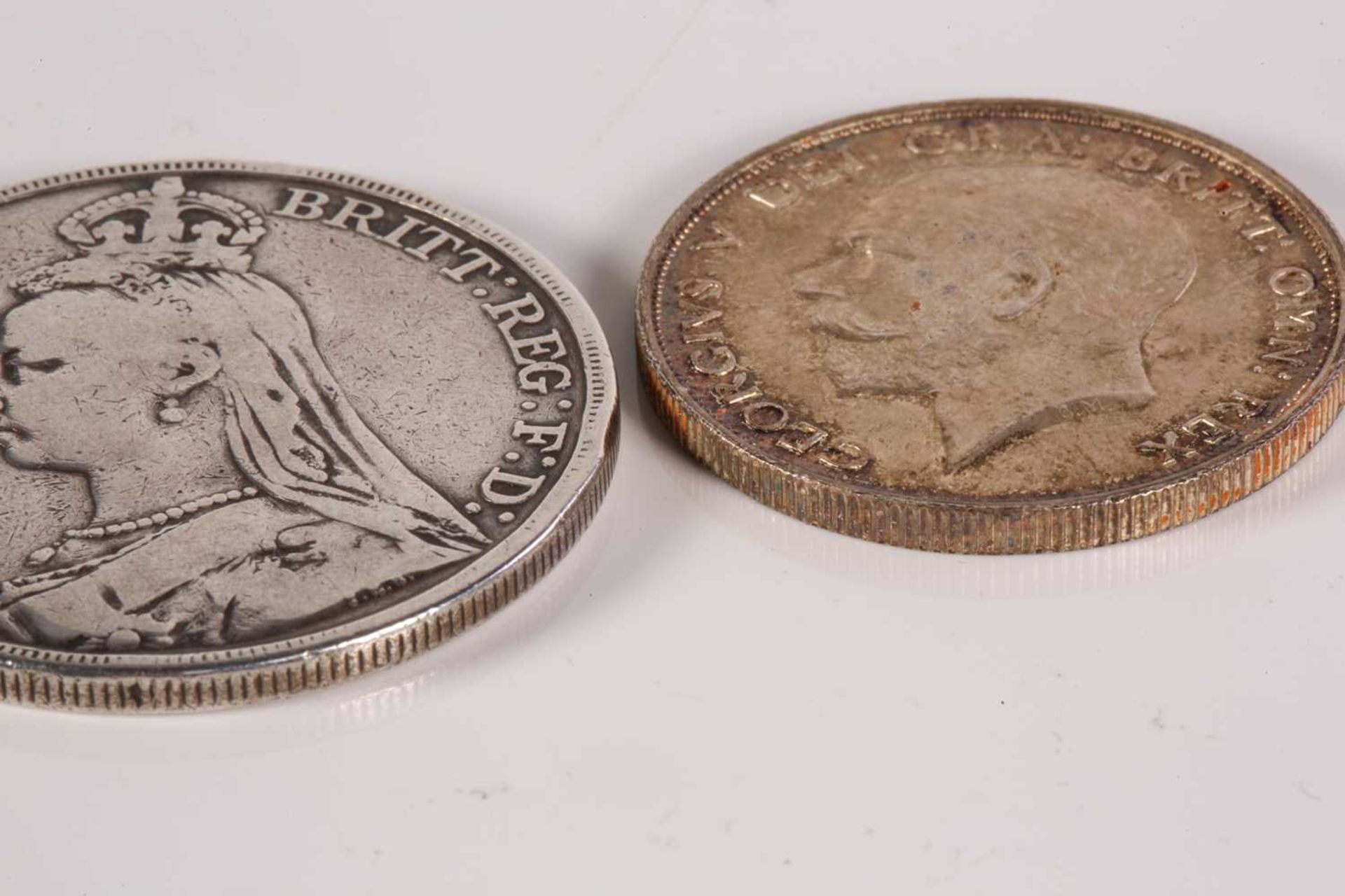 A George V silver proof half crown, 1911, and a Victorian Jubilee head crown, 1889. - Image 5 of 6