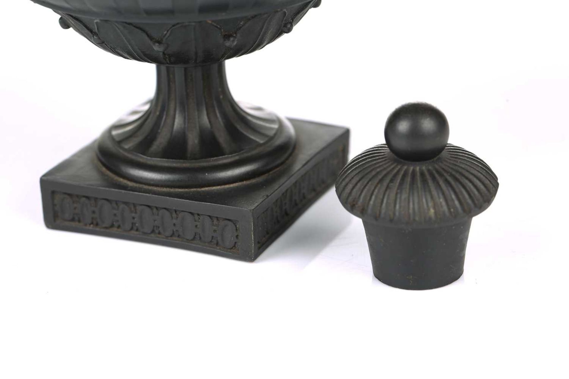 Wedgwood & Bentley, Etruria: a late 18th century black basalt urn and cover, of Classical form - Image 6 of 15