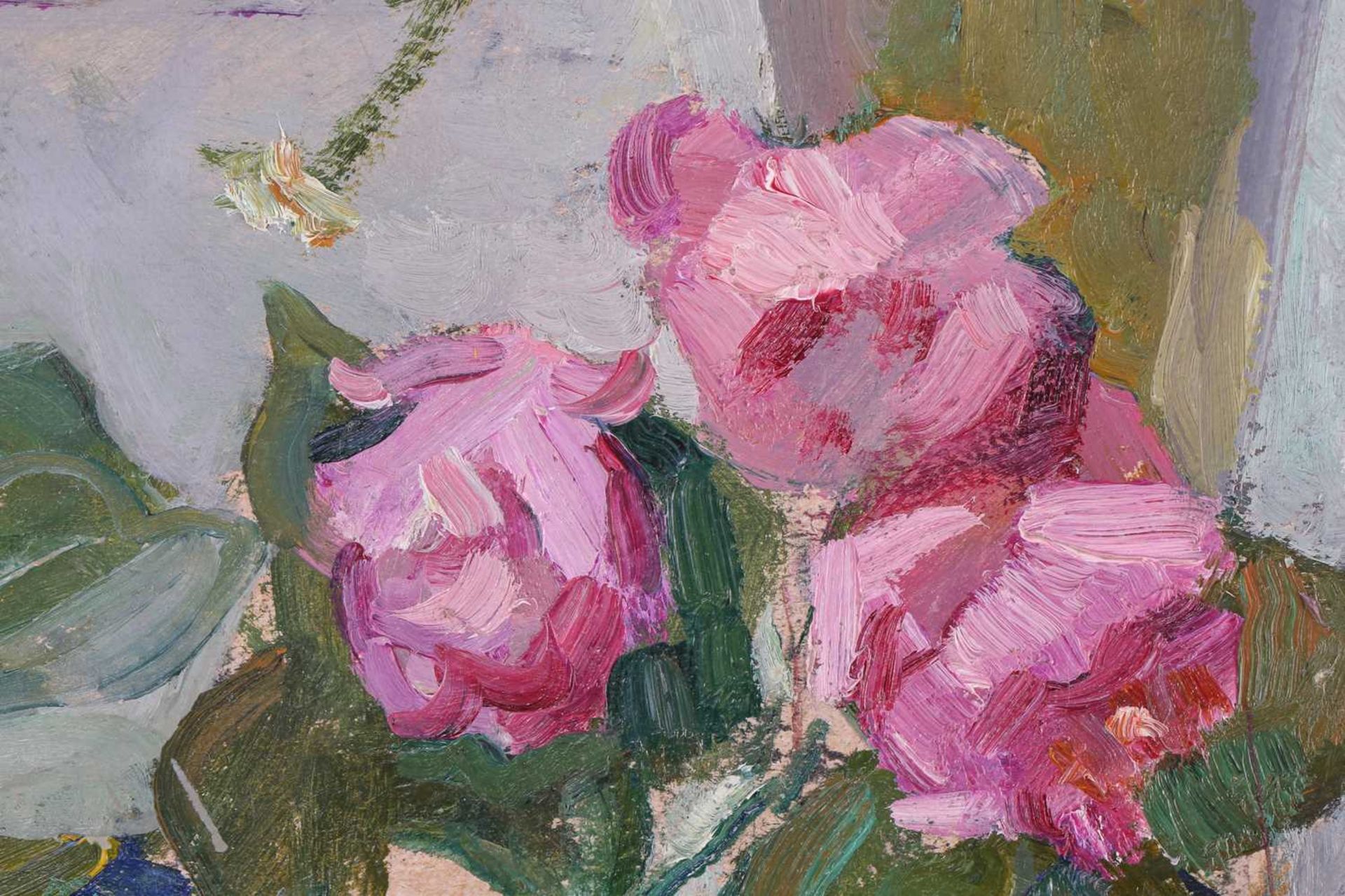 20th-century Russian school, still life study of pink roses in a vase, oil on canvas, 45.5 cm x 47 - Image 3 of 10