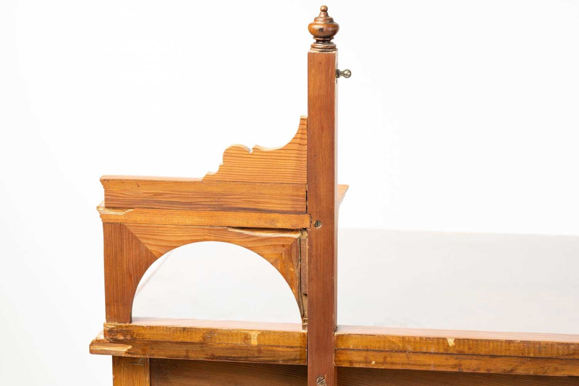 An Edwardian pine? dressing table by Howard & Sons, the swing mirror on shelved supports above a - Image 15 of 19