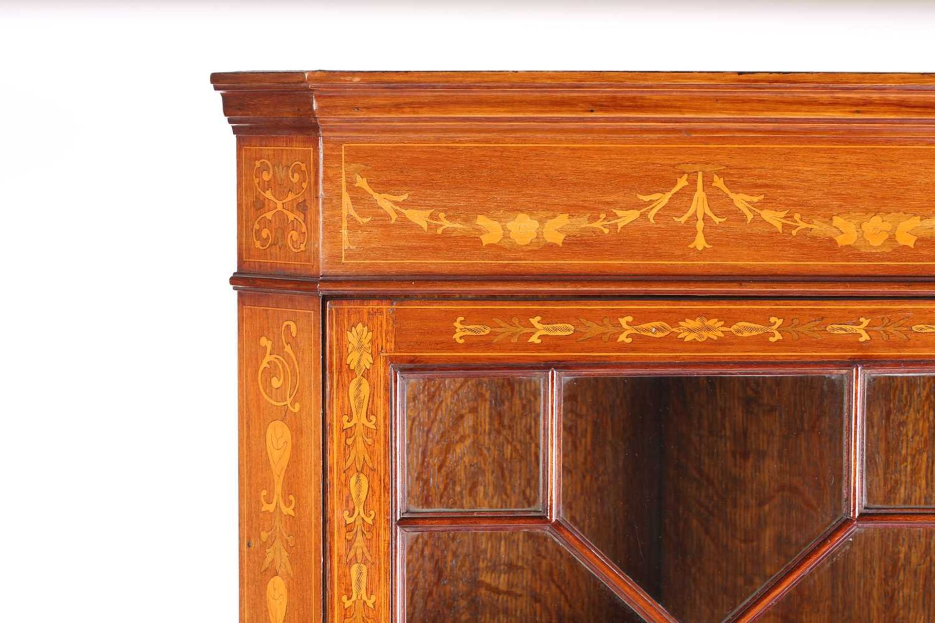 An Edwardian mahogany and Neo-Classical marquetry inlaid freestanding corner display cabinet, in the - Image 8 of 15