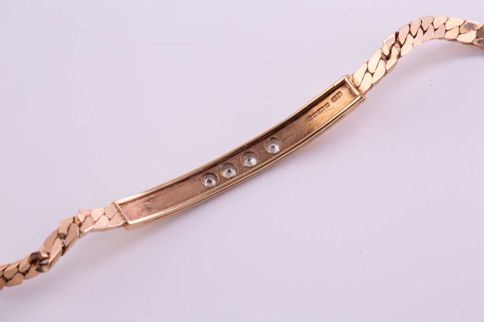 A diamond-set bracelet and a zircon solitaire ring; the 9ct yellow gold bracelet comprises a - Bild 7 aus 7