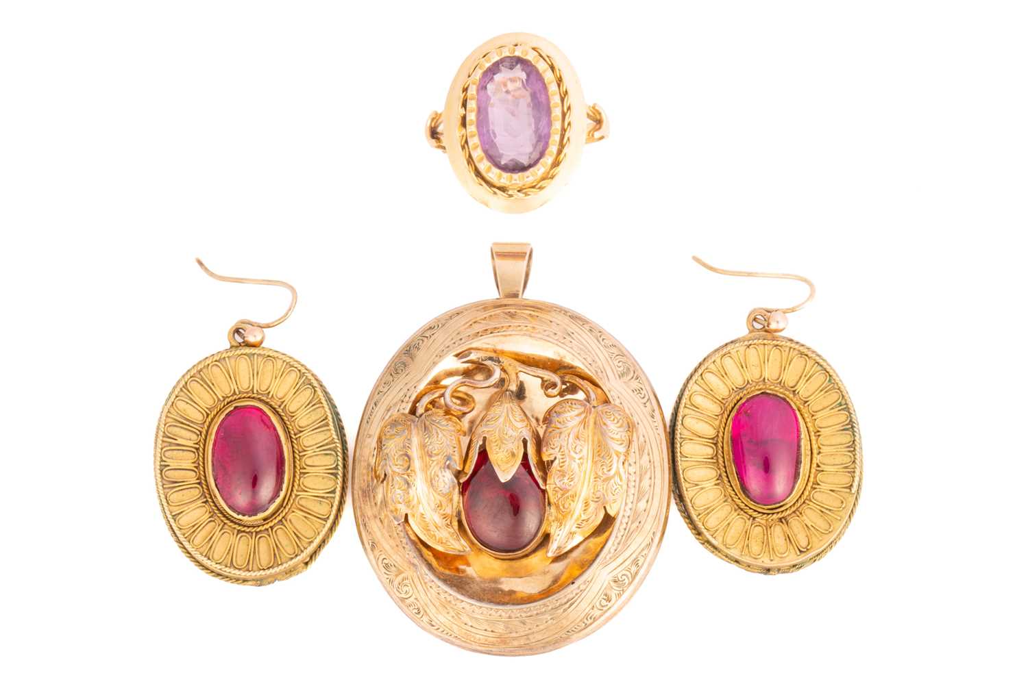 A small selection of jewellery items set with garnets and amethyst; to include an amethyst dress