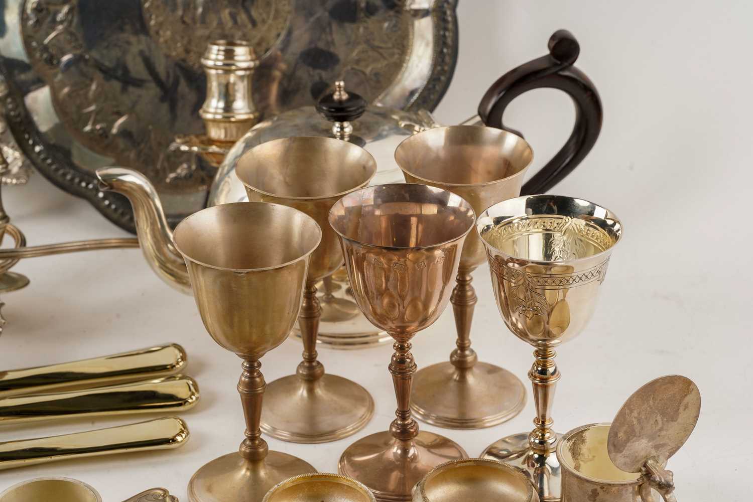 A large quantity of marked/unmarked white metal and silver-plated items including a five-sconce - Image 11 of 16