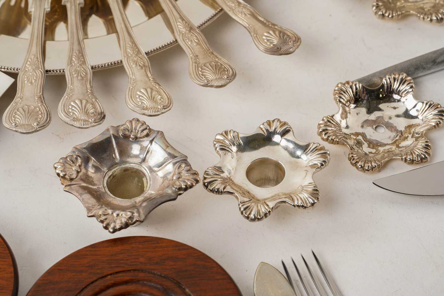 A large quantity of marked/unmarked white metal and silver-plated items including a five-sconce - Image 16 of 16