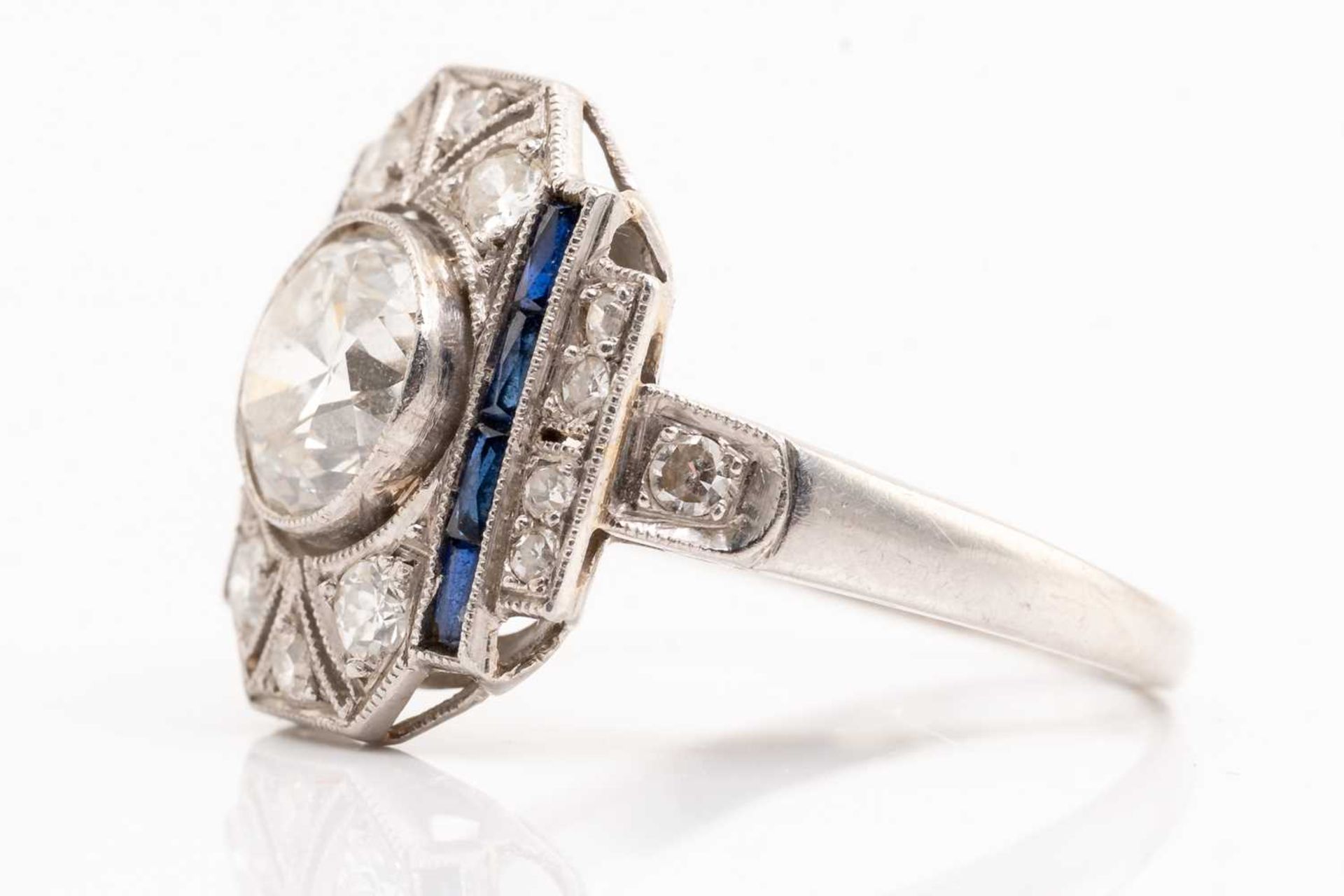 An Art Deco diamond sapphire panel ring, scintillating with an old-European cut diamond of 7.0 x 7.0 - Image 3 of 5