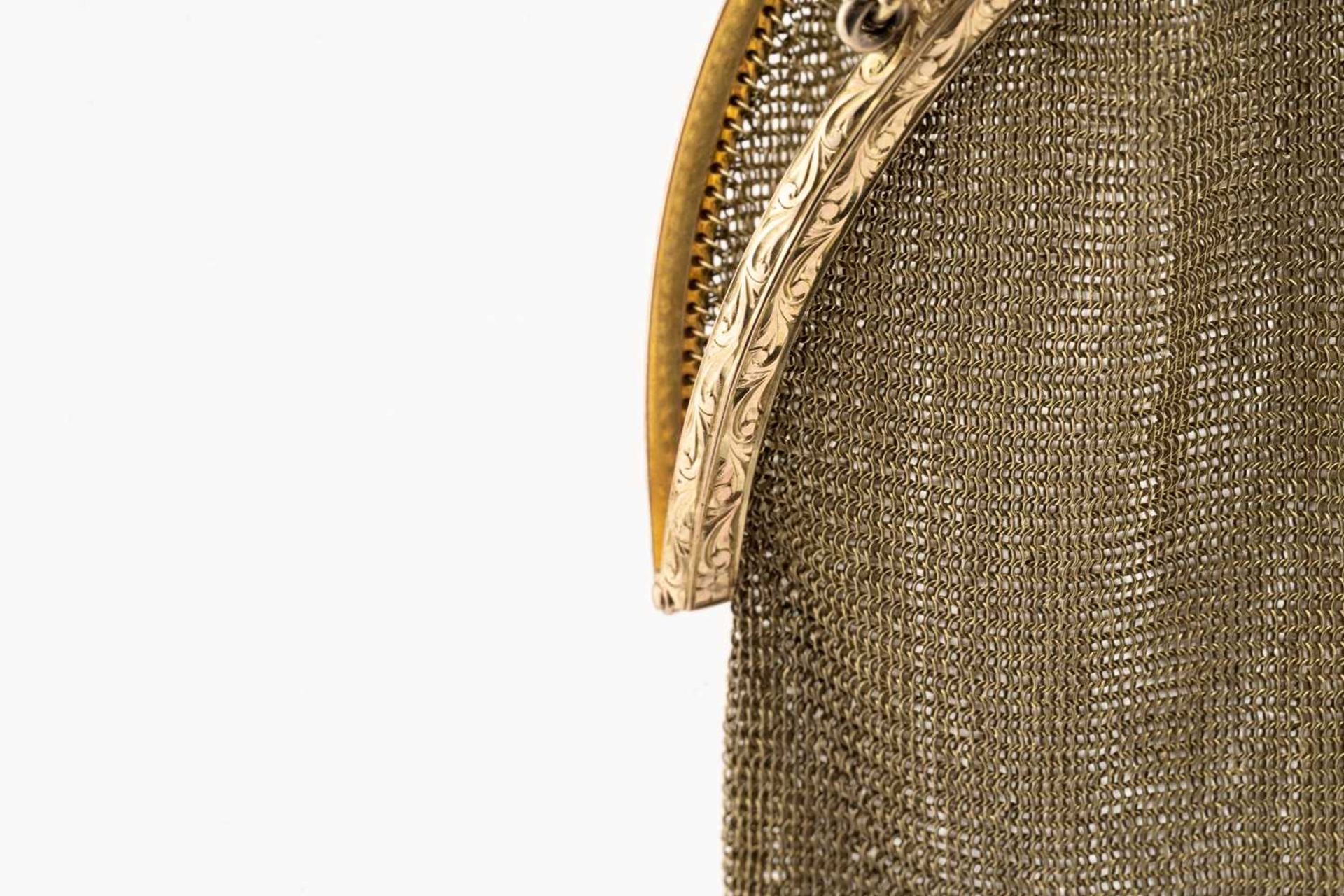 A 9ct yellow gold evening bag, of fine chainmail mesh, the semicircle frame engraved with scrollwork - Image 2 of 5