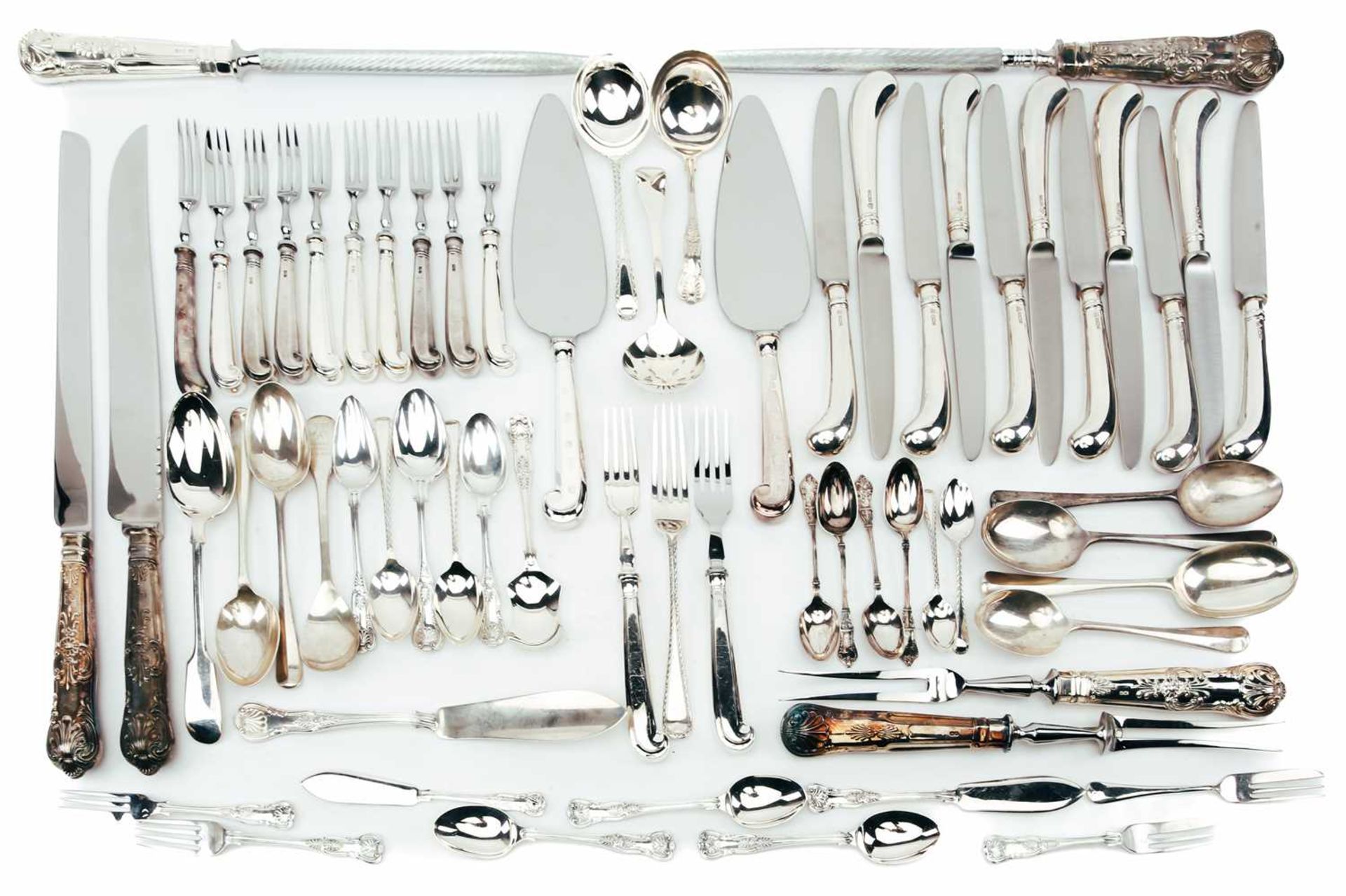 A mixed collection of various modern silver flatware, mainly kings pattern, teaspoons and other