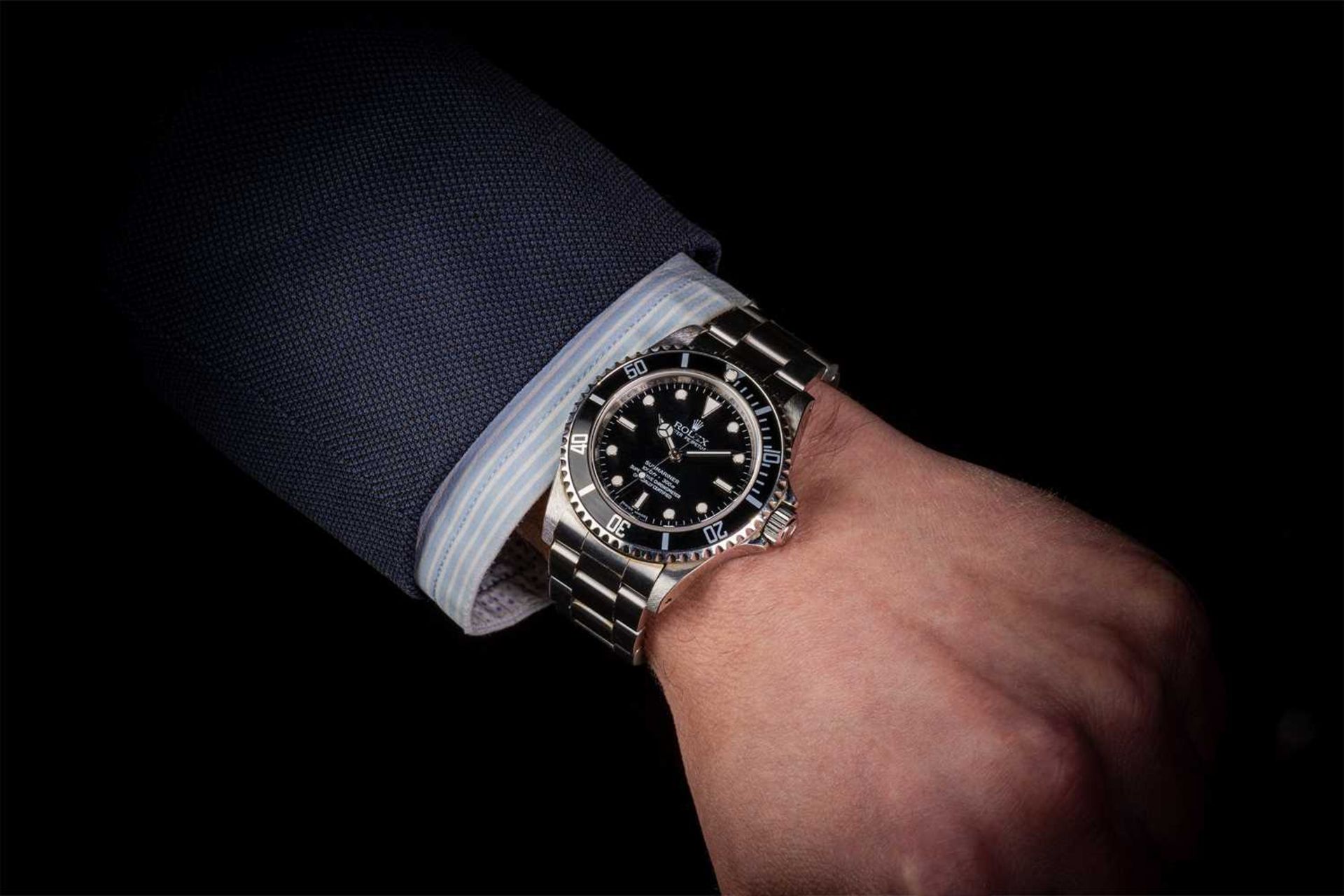 A Rolex Submariner ref. 14060M featuring an automatic Swiss-made movement in a steel case - Image 2 of 15