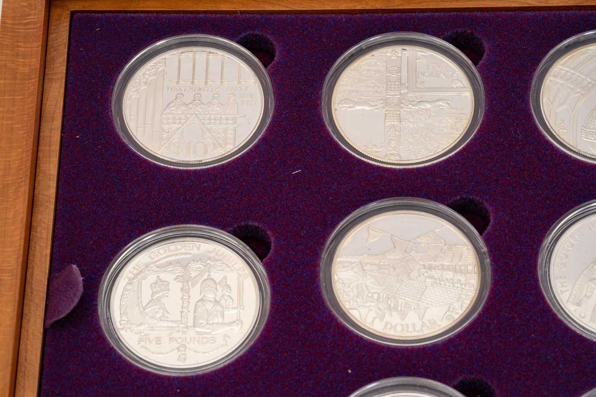 A Royal Mint Elizabeth II Golden Jubilee Collection of twenty-four silver proof crowns, no5453, in - Image 14 of 16