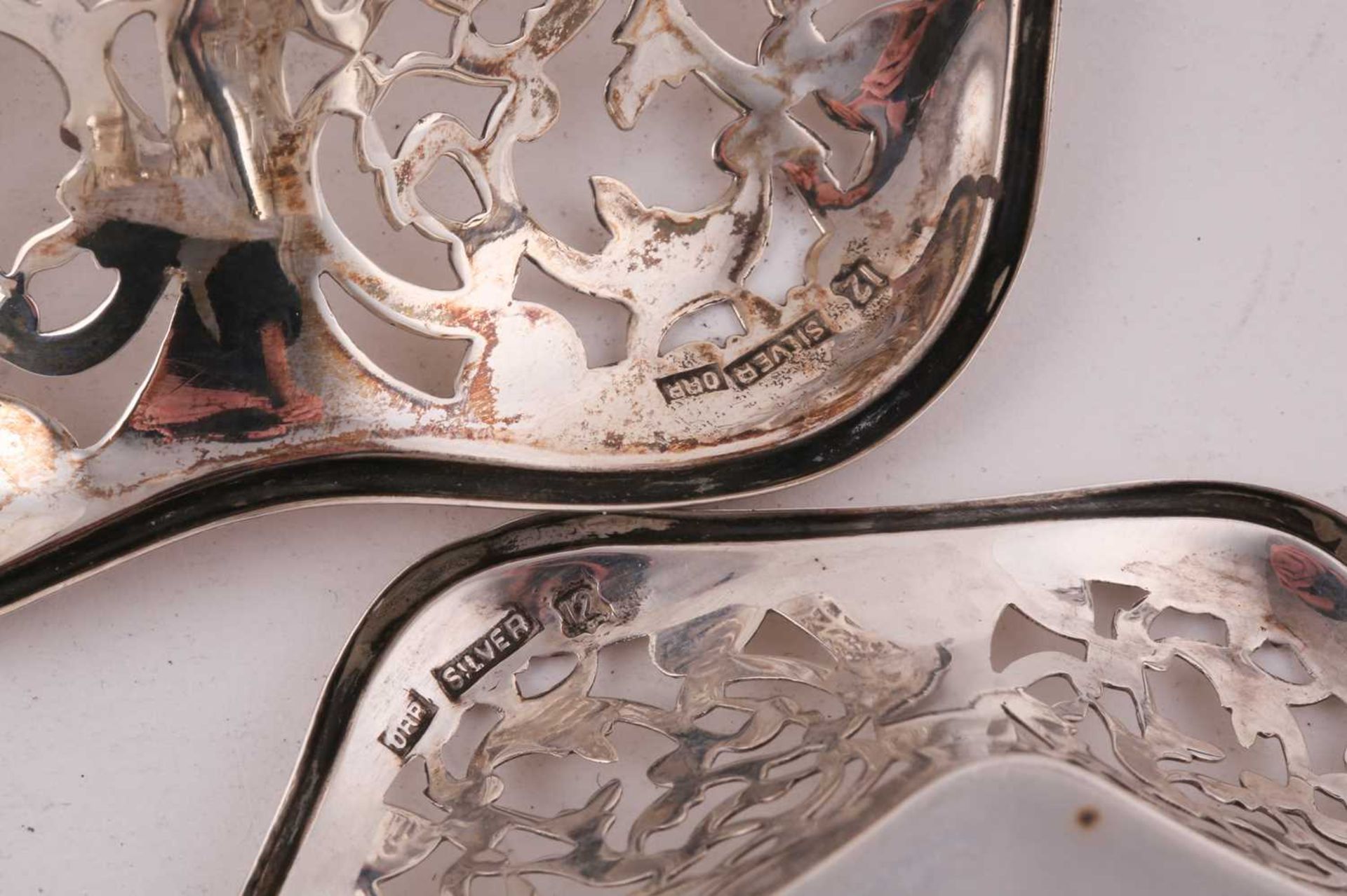 A collection of five pairs of silver bonbon dishes including a pair of early 20th century pair of - Image 7 of 10