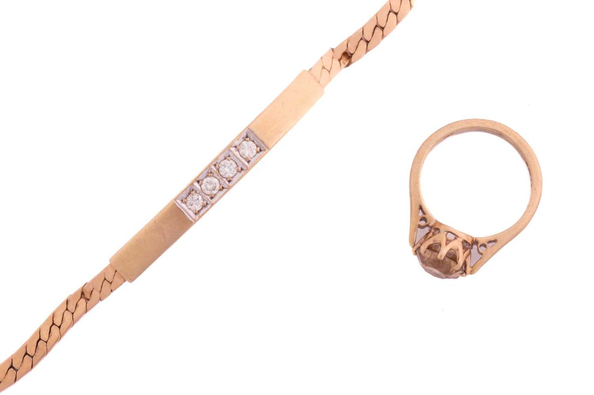 A diamond-set bracelet and a zircon solitaire ring; the 9ct yellow gold bracelet comprises a - Bild 2 aus 7