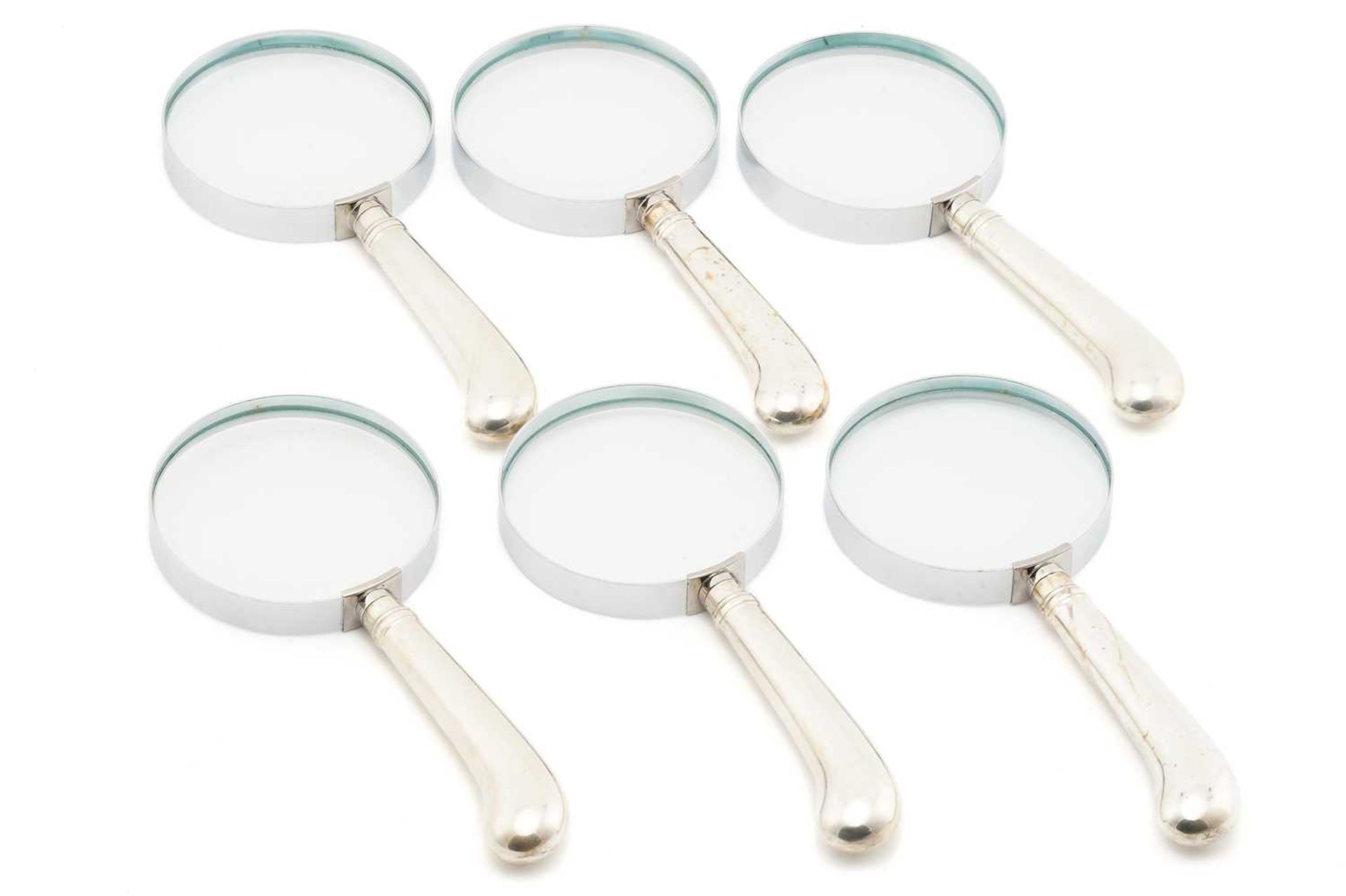 Six modern silver handled magnifying glasses, London 2003 by A Haviland-Nye, the silver pistol