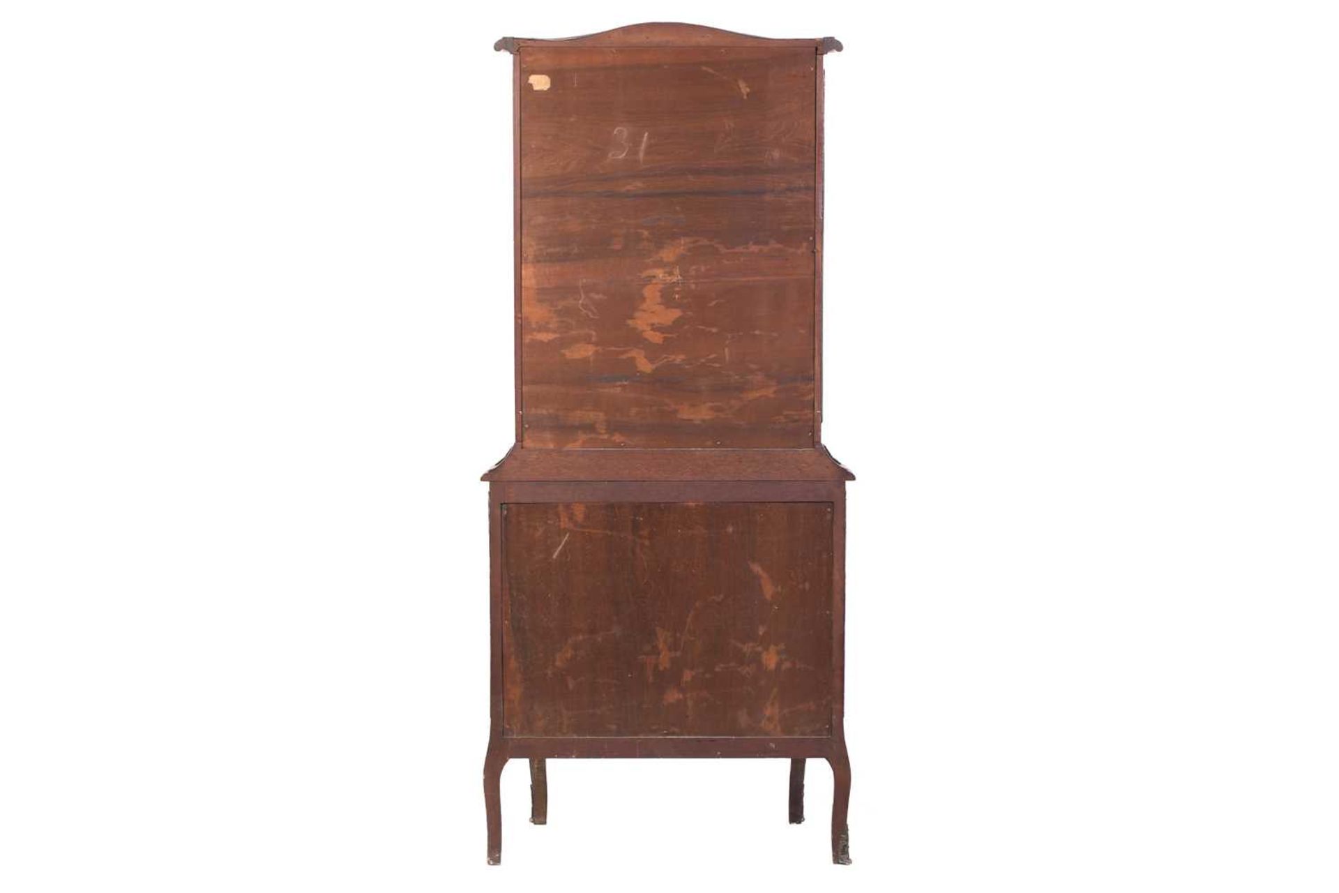 A Louis XV style serpentine figured rosewood and Vernis Martin standing vitrine, late 19th/early - Bild 15 aus 15