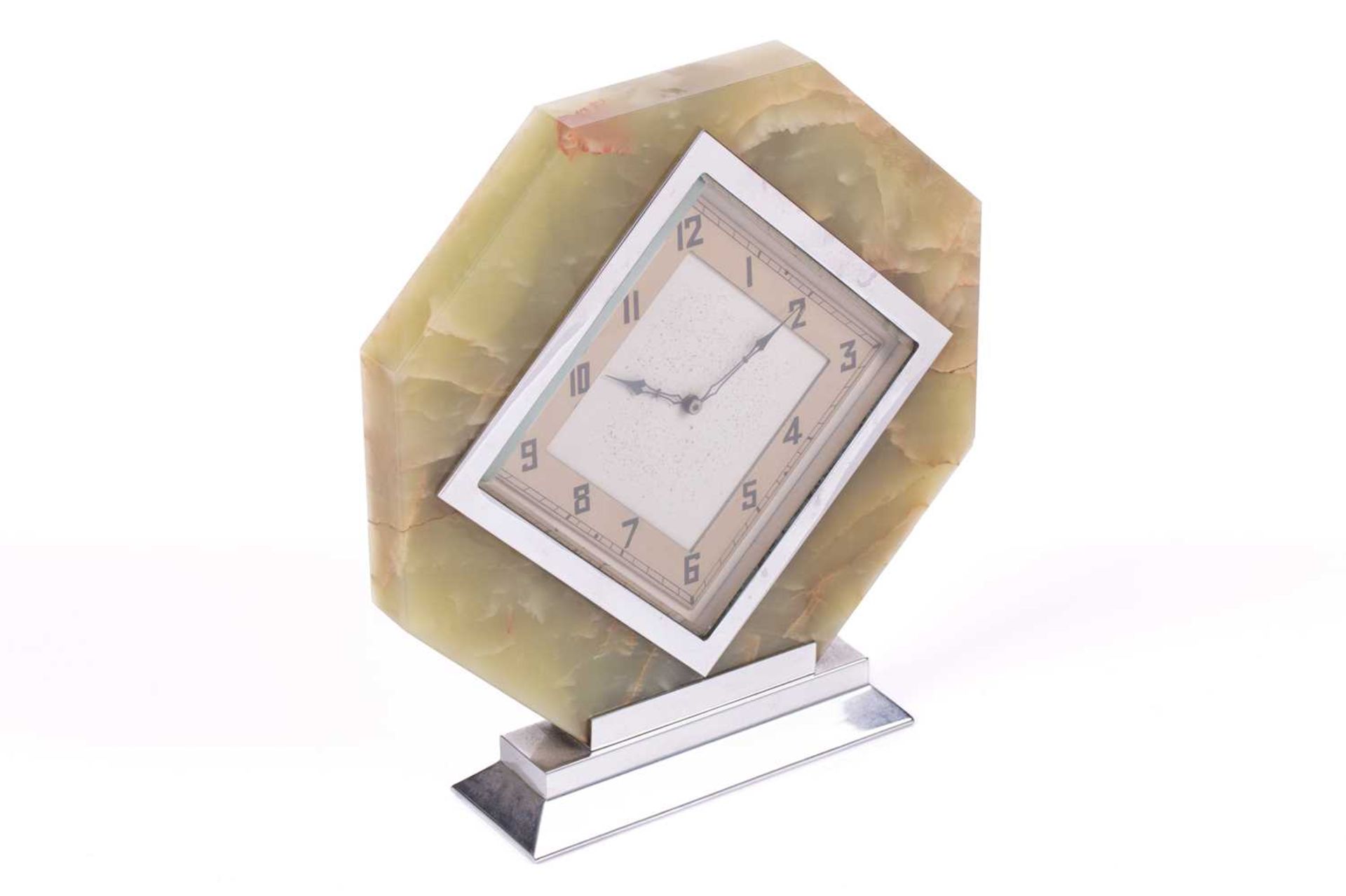An Art Deco Smith of Enfield Austrian green onyx mantle clock, early 20th century, the solid - Image 4 of 14