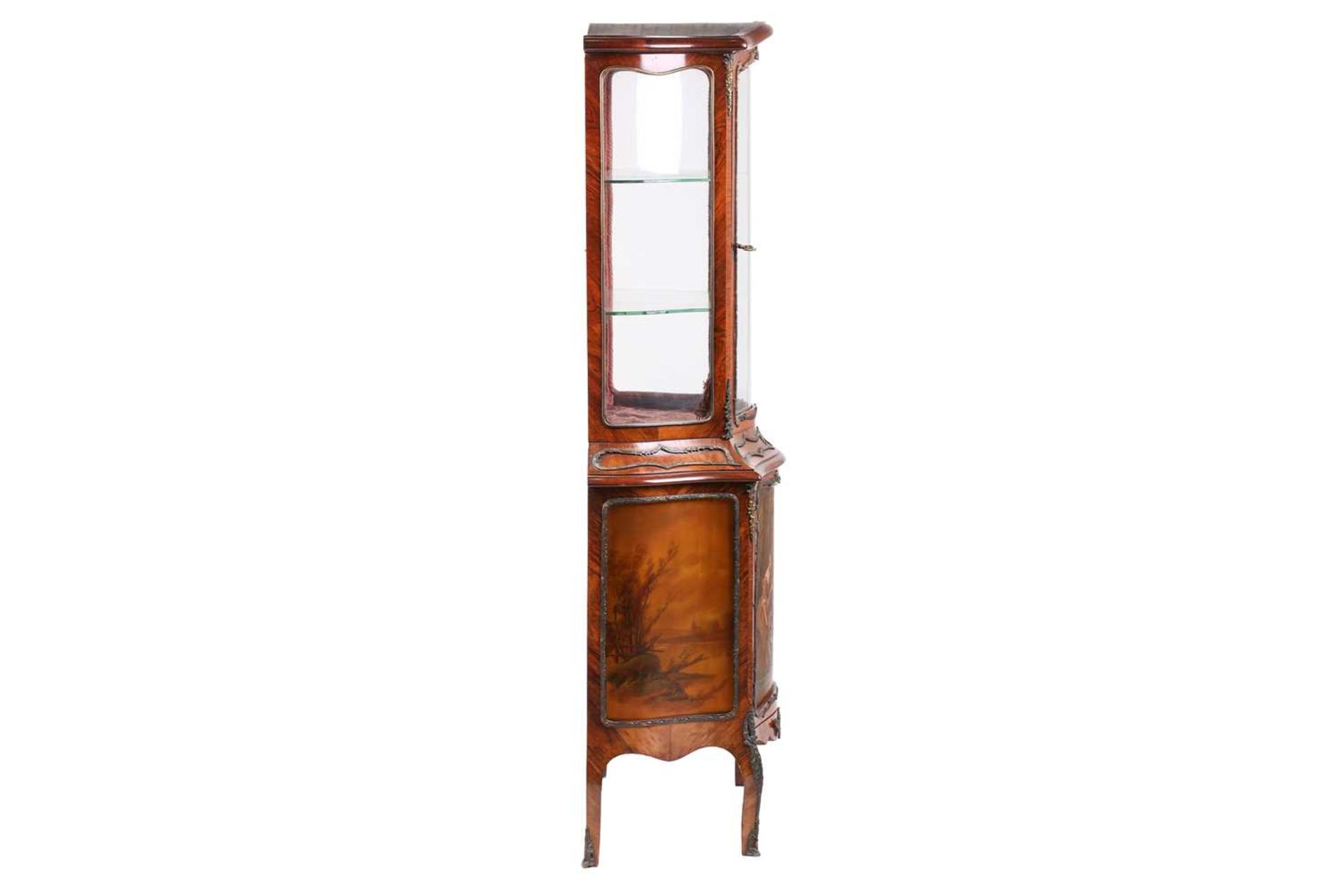 A Louis XV style serpentine figured rosewood and Vernis Martin standing vitrine, late 19th/early - Bild 7 aus 15