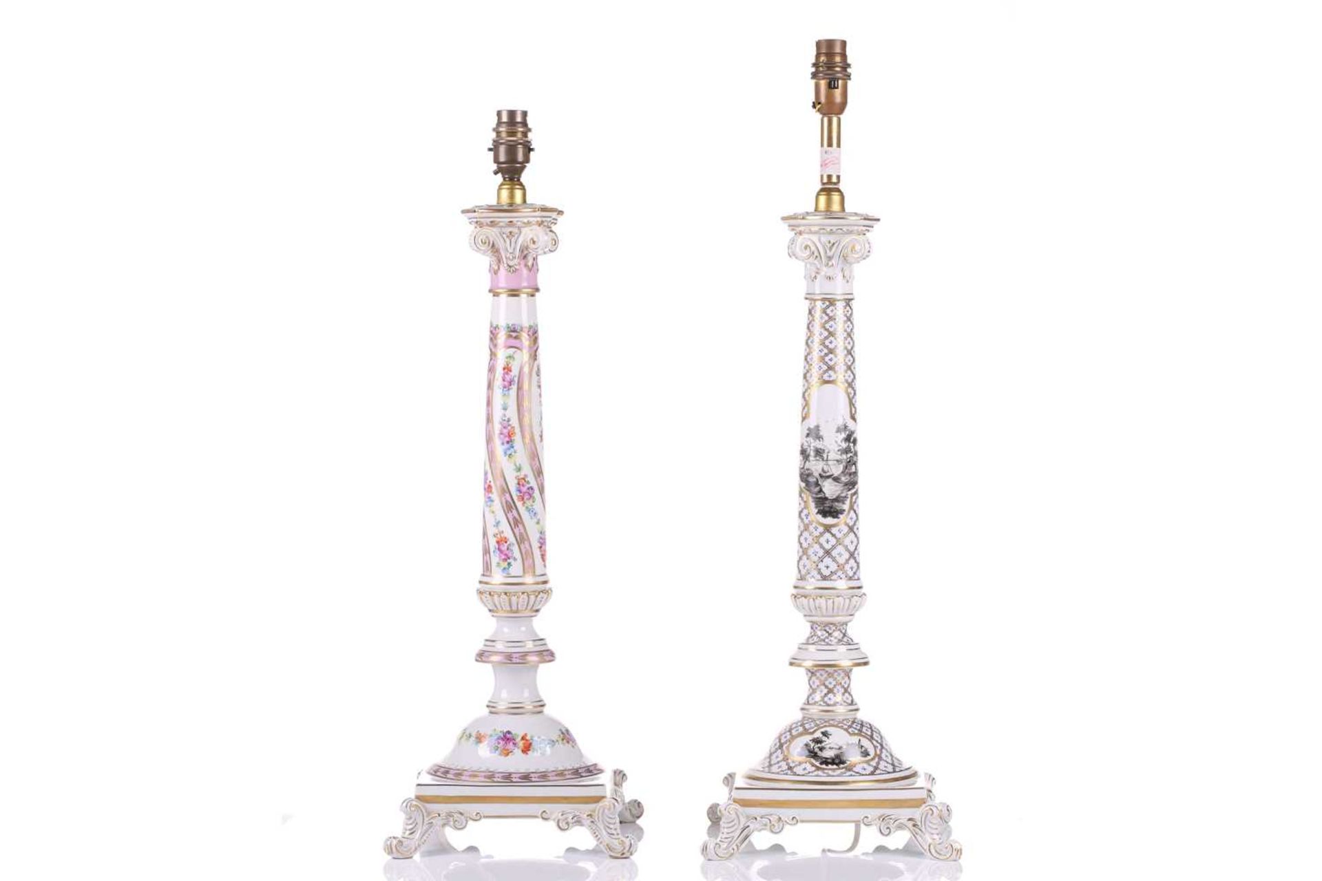 Two large Dresden porcelain column table lamps of matching design but differing decoration, 20th - Bild 2 aus 26