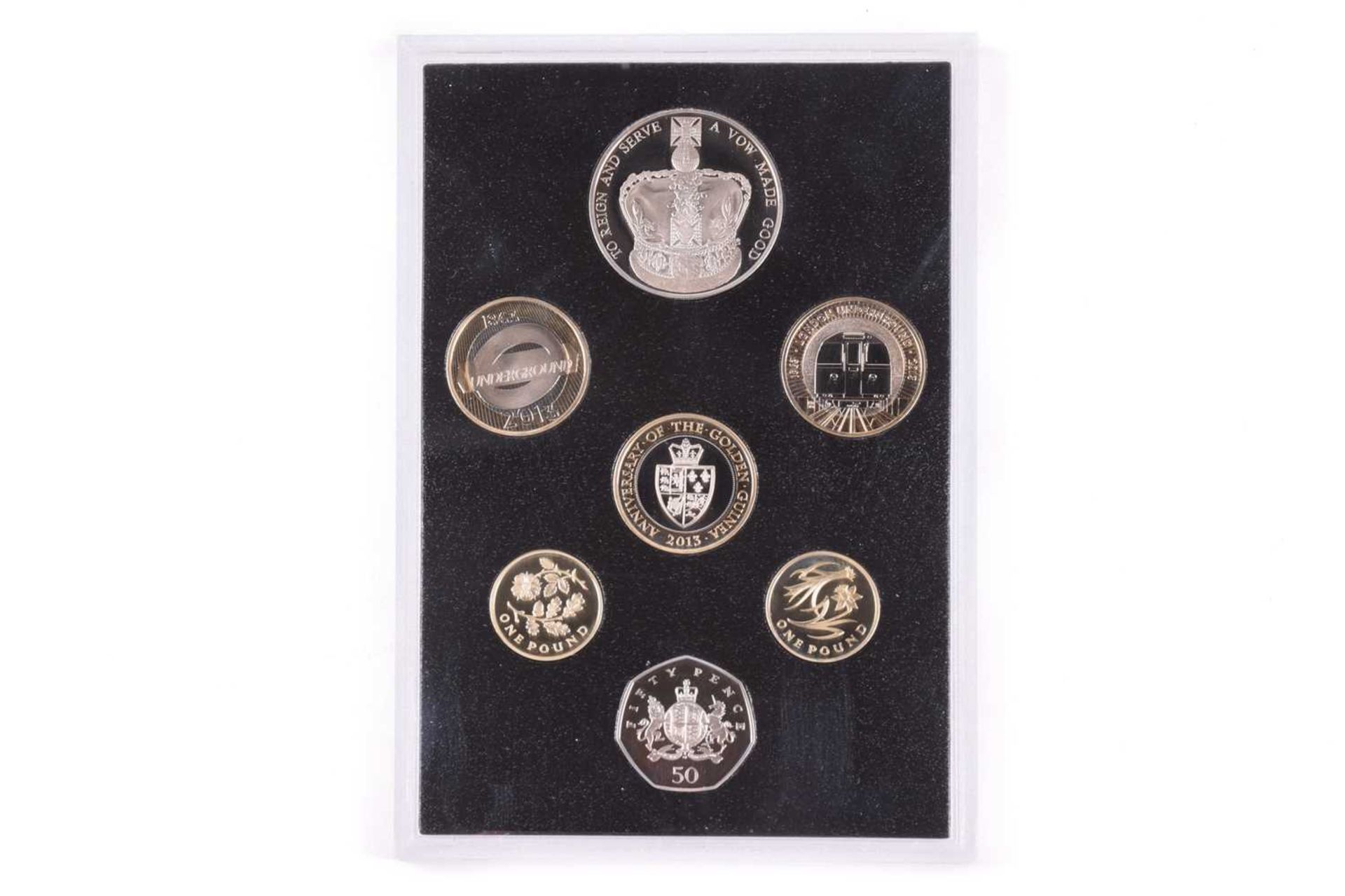 A collection of boxed Royal Mint proof coin sets to include, 2012, 2015, 2014, 2018, 2013, and - Bild 2 aus 36