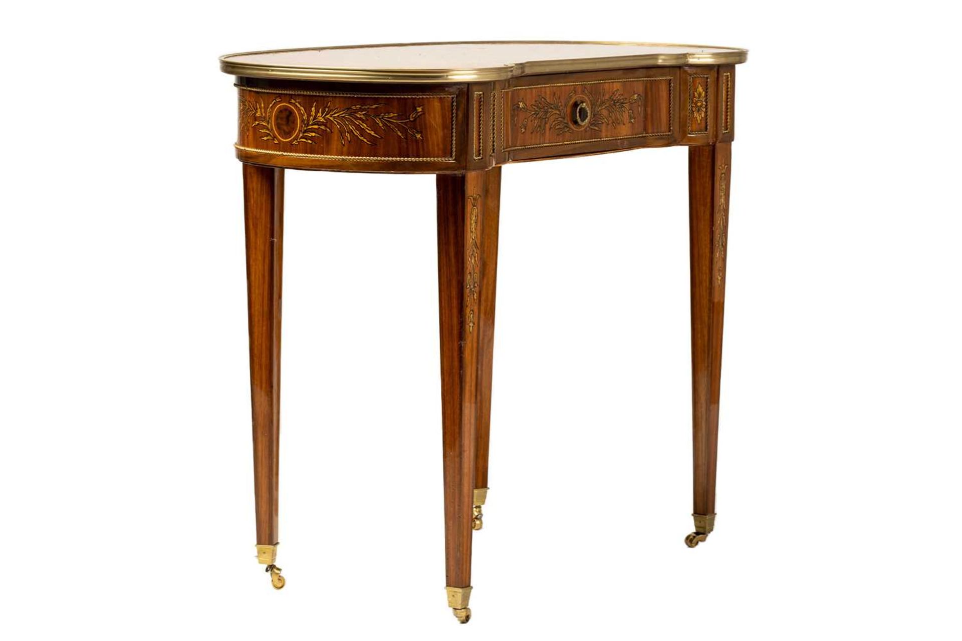 A Louis XVI style kidney shaped Kingwood bureau plat by Berry European Furniture,with inlaid and pen - Image 2 of 8