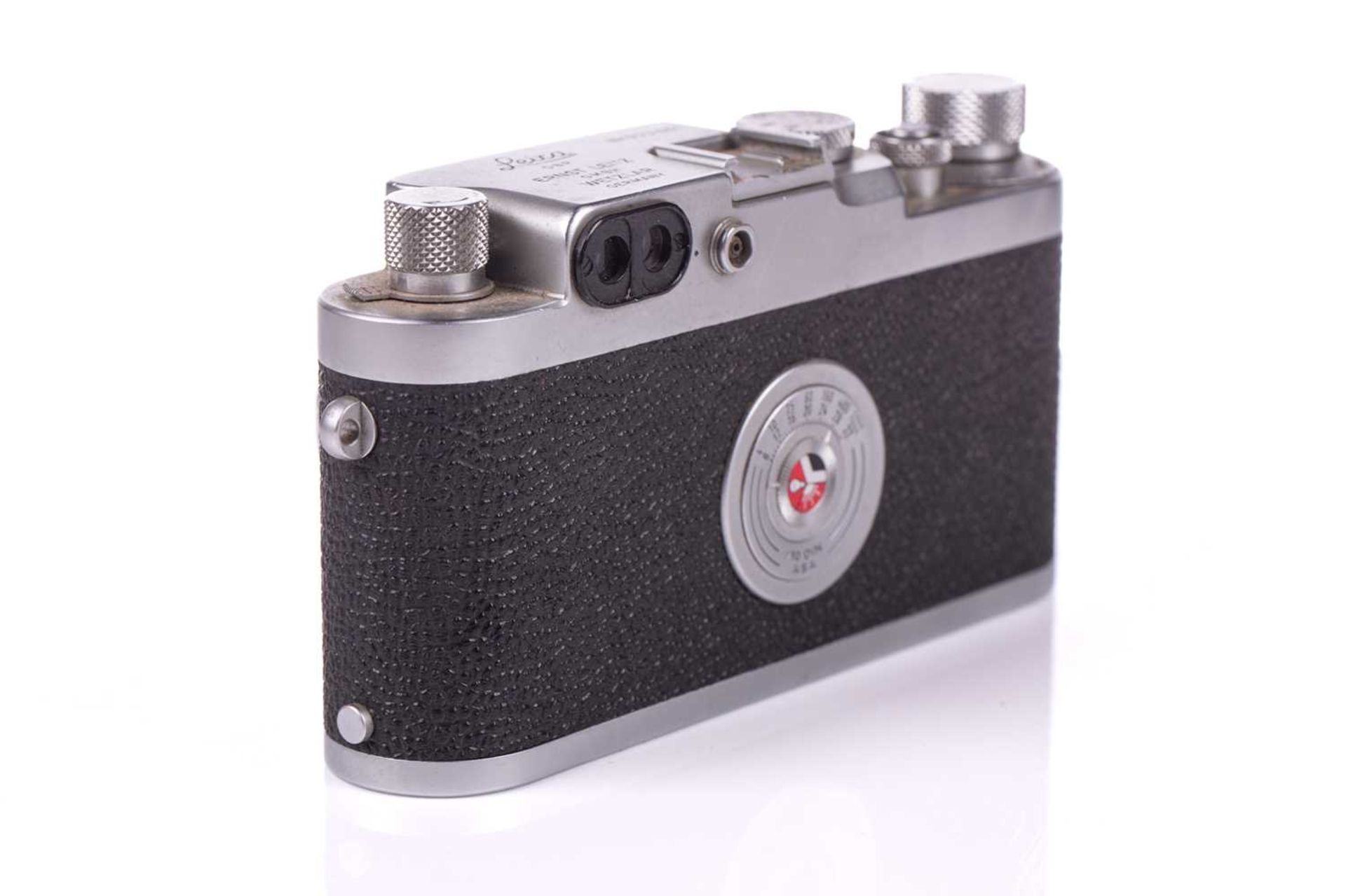 A 1958 Leica DBP Ernst Leitz GMBH Wetzlar IIIg camera, (No 933881), with Ernst Leitz GMBH Wetzlar - Image 9 of 20