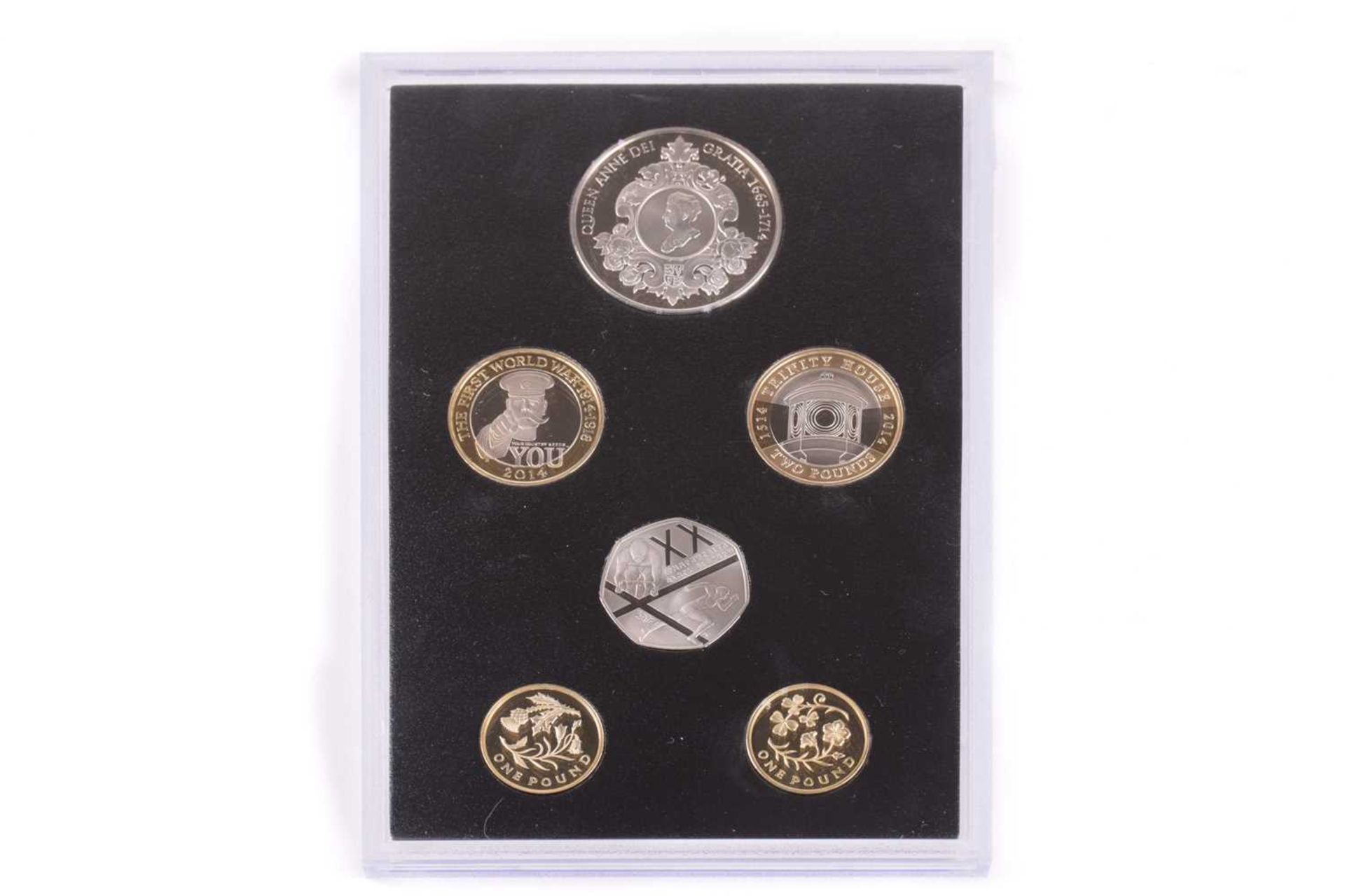 A collection of boxed Royal Mint proof coin sets to include, 2012, 2015, 2014, 2018, 2013, and - Bild 35 aus 36