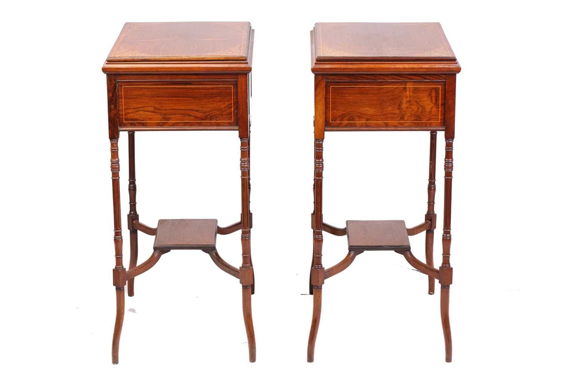 A pair of Edwardian rectangular figured rosewood jardiniere/ wine cooler tables, possibly by Edwards - Bild 2 aus 16