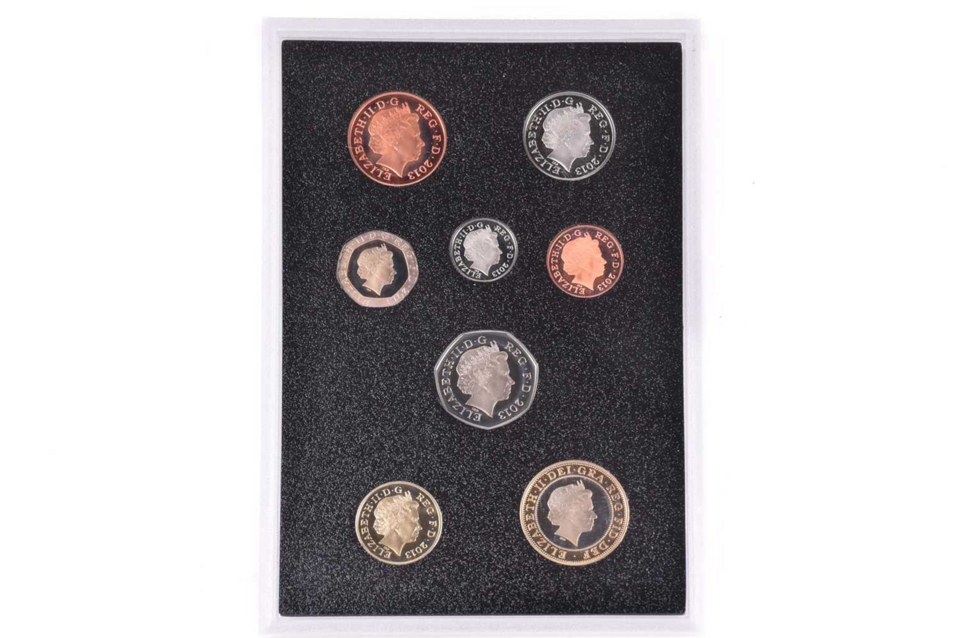 A collection of boxed Royal Mint proof coin sets to include, 2012, 2015, 2014, 2018, 2013, and - Bild 3 aus 36