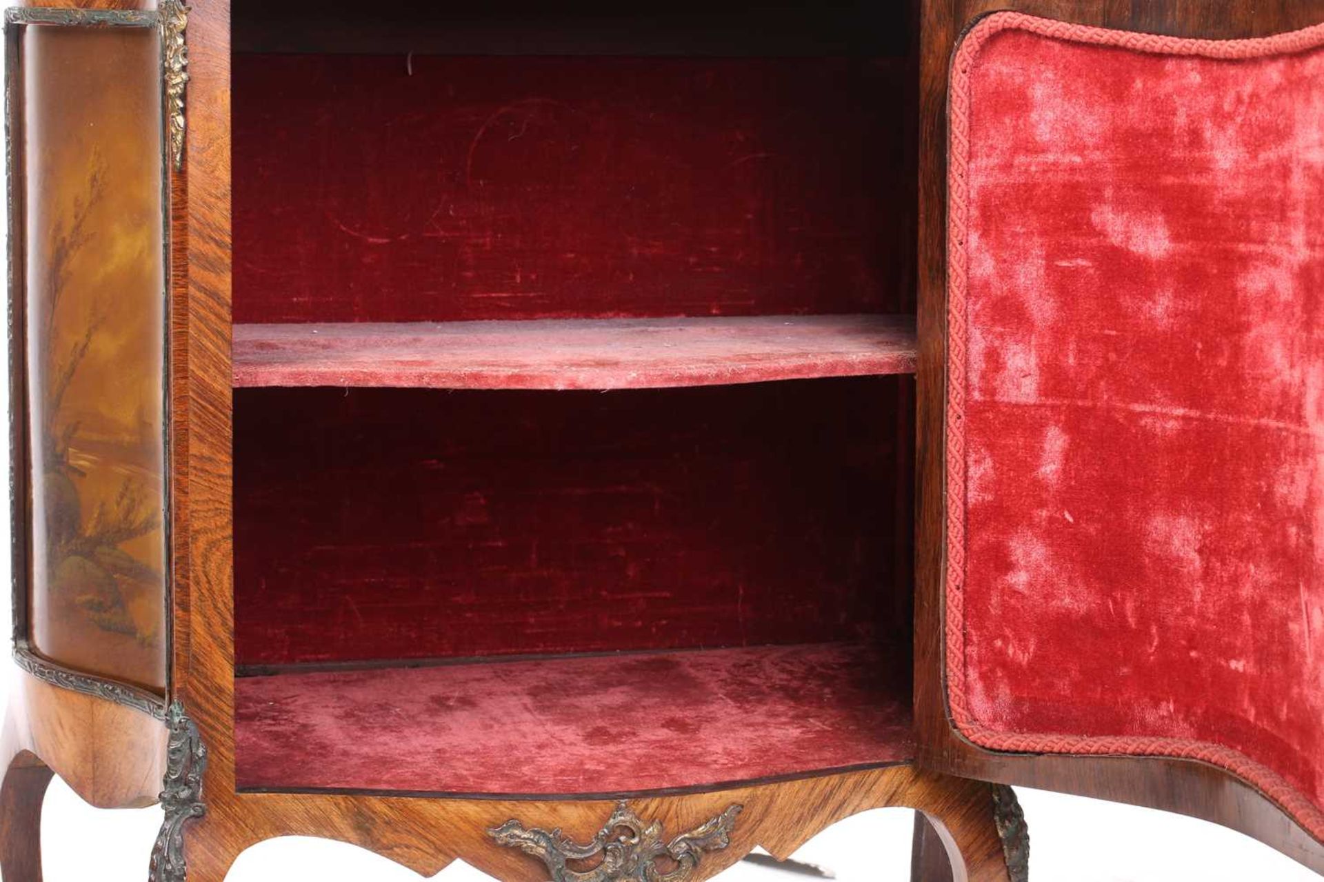 A Louis XV style serpentine figured rosewood and Vernis Martin standing vitrine, late 19th/early - Bild 9 aus 15