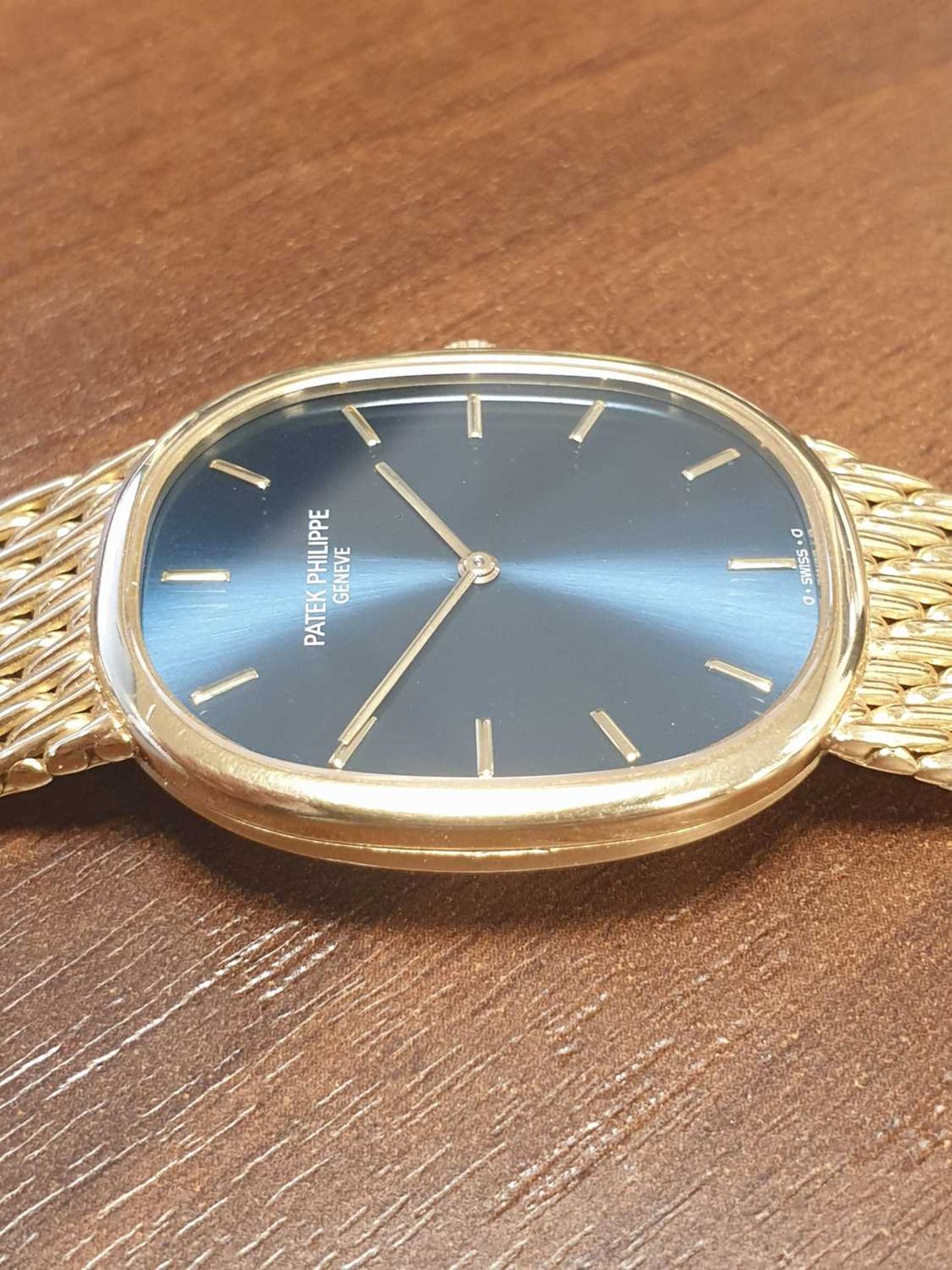 A Patek Philippe Ellipse d´Or 18k yellow gold watch ref: 3848, featuring a Swiss-made ultra-thin - Image 20 of 20