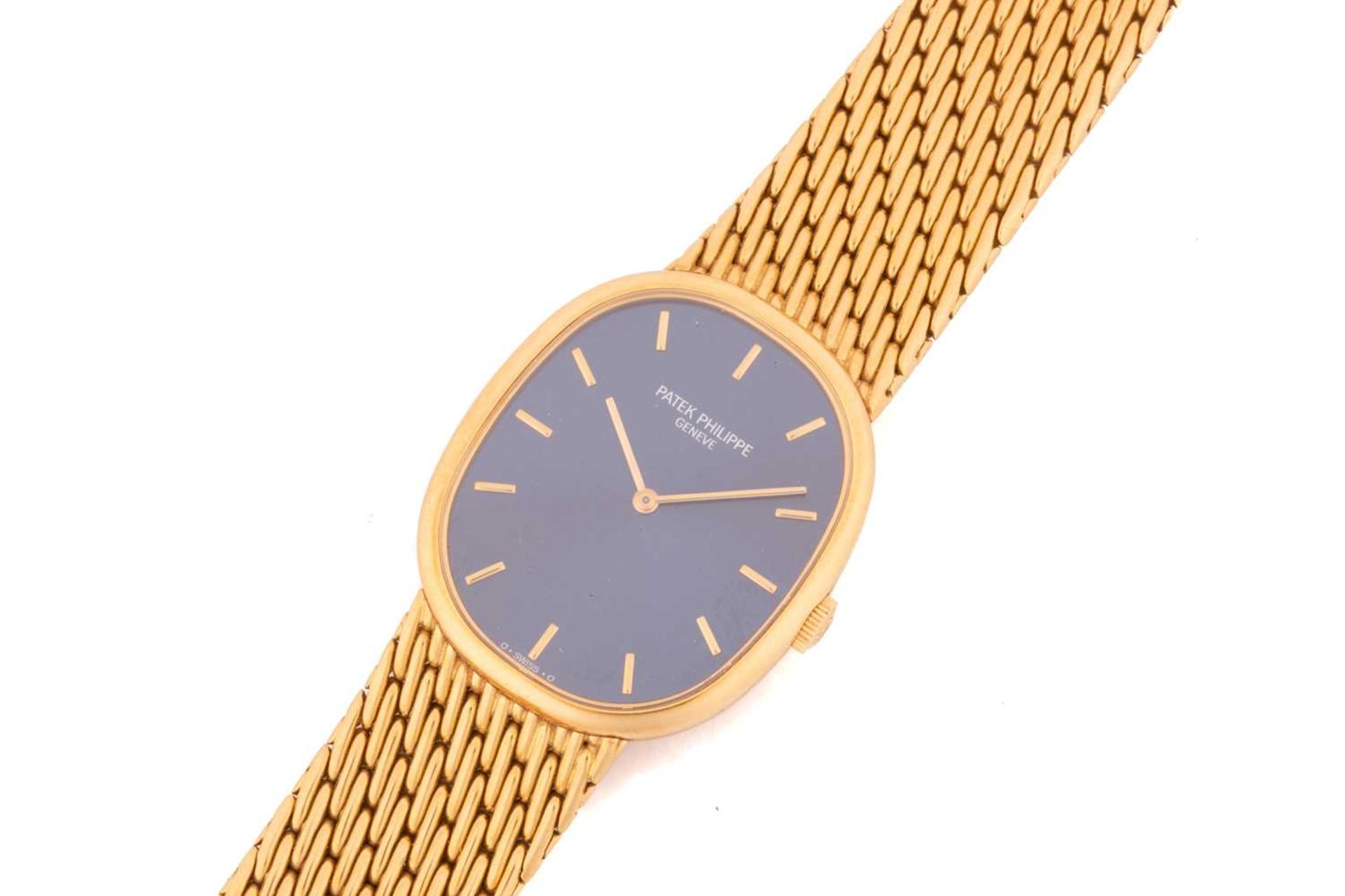 A Patek Philippe Ellipse d´Or 18k yellow gold watch ref: 3848, featuring a Swiss-made ultra-thin - Image 4 of 20