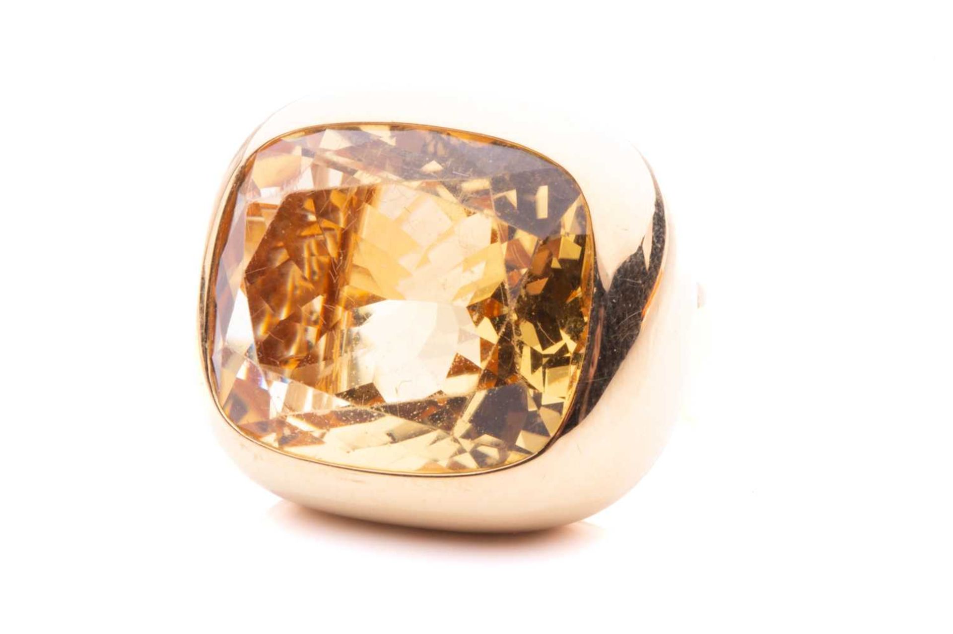 A large citrine cocktail ring, presenting a cushion-shaped light orangey-yellow citrine of 22.2 x - Image 2 of 6